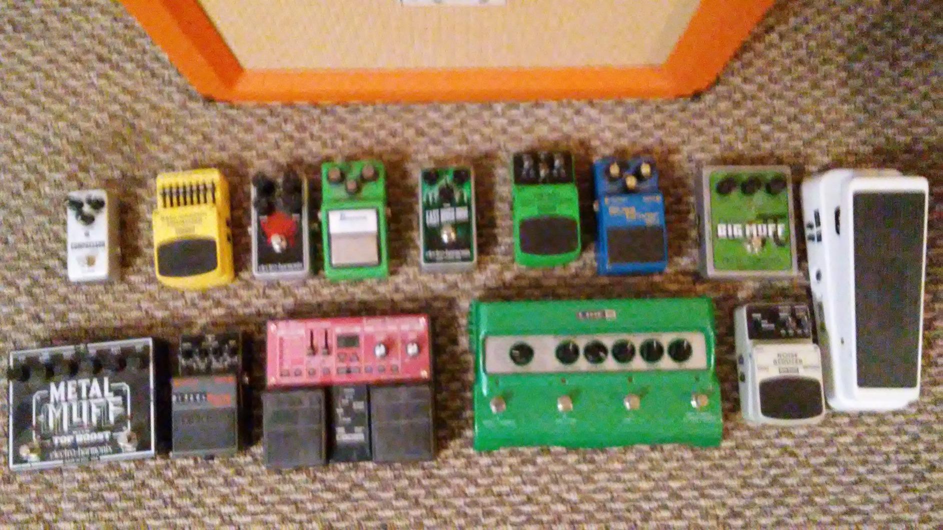 Behringer BEQ700 7-Band Graphic Equalizer Pedal for Electric Guitar customer photo 1