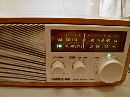 Sangean WR-11 Wood Cabinet AM/FM Table Top Analog Radio Wooden customer photo 1