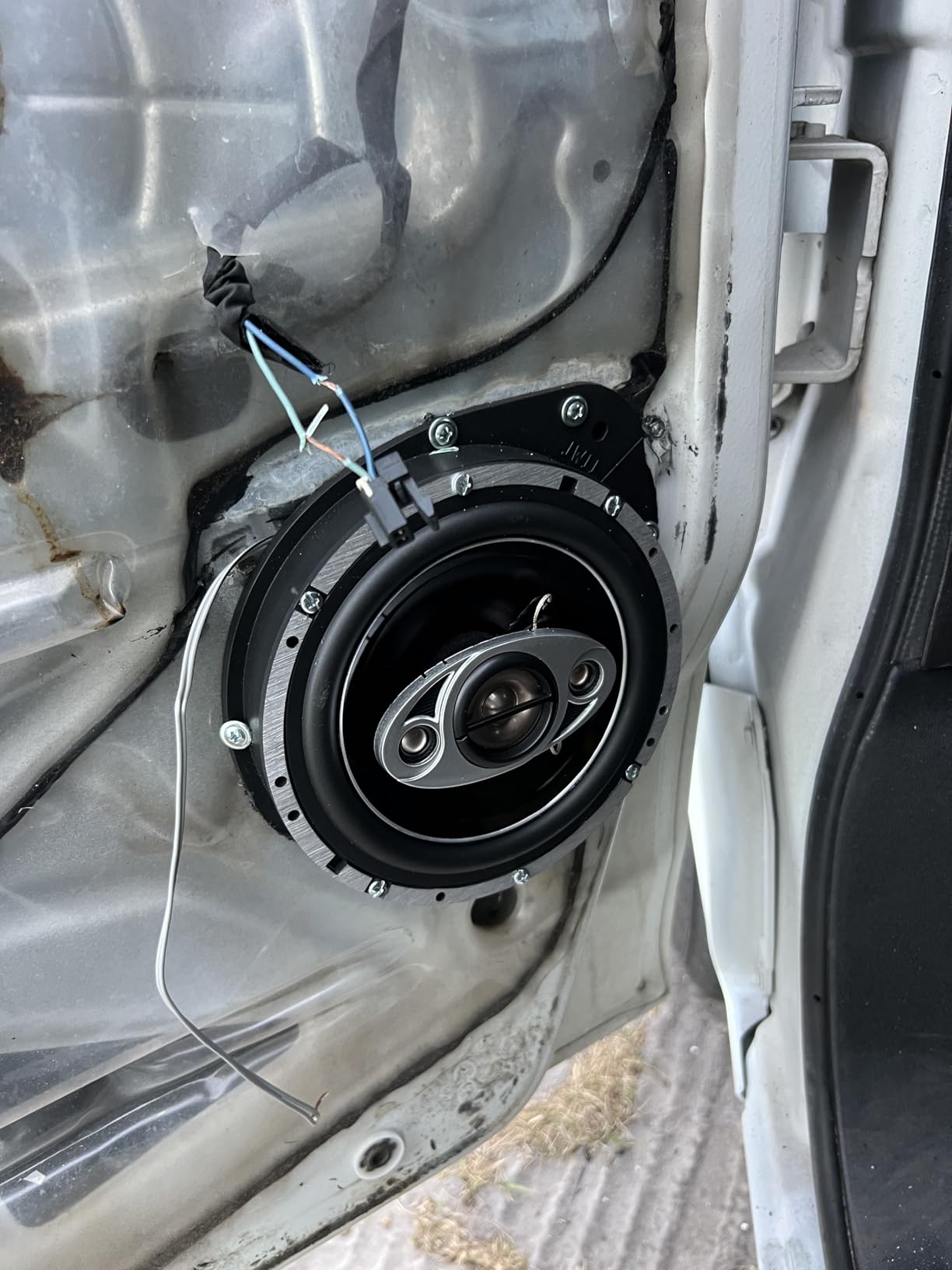 BOSS Audio Systems P65.4C 6.5 Inch Car Speakers (Pair), 400 Watts, 4 Way customer photo 1