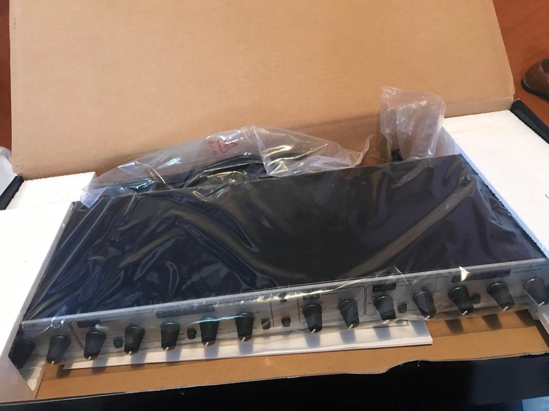 dbx 266xs Professional Audio Compressor/Gate Dynamic Effects Processor with Sidechain Insert. For Portable, Tour, Studio. 1U Single Rack Space, Silver | Sidechain Insert, Overeasy and Autodynamic, Xlr and Trs I and O customer photo 1