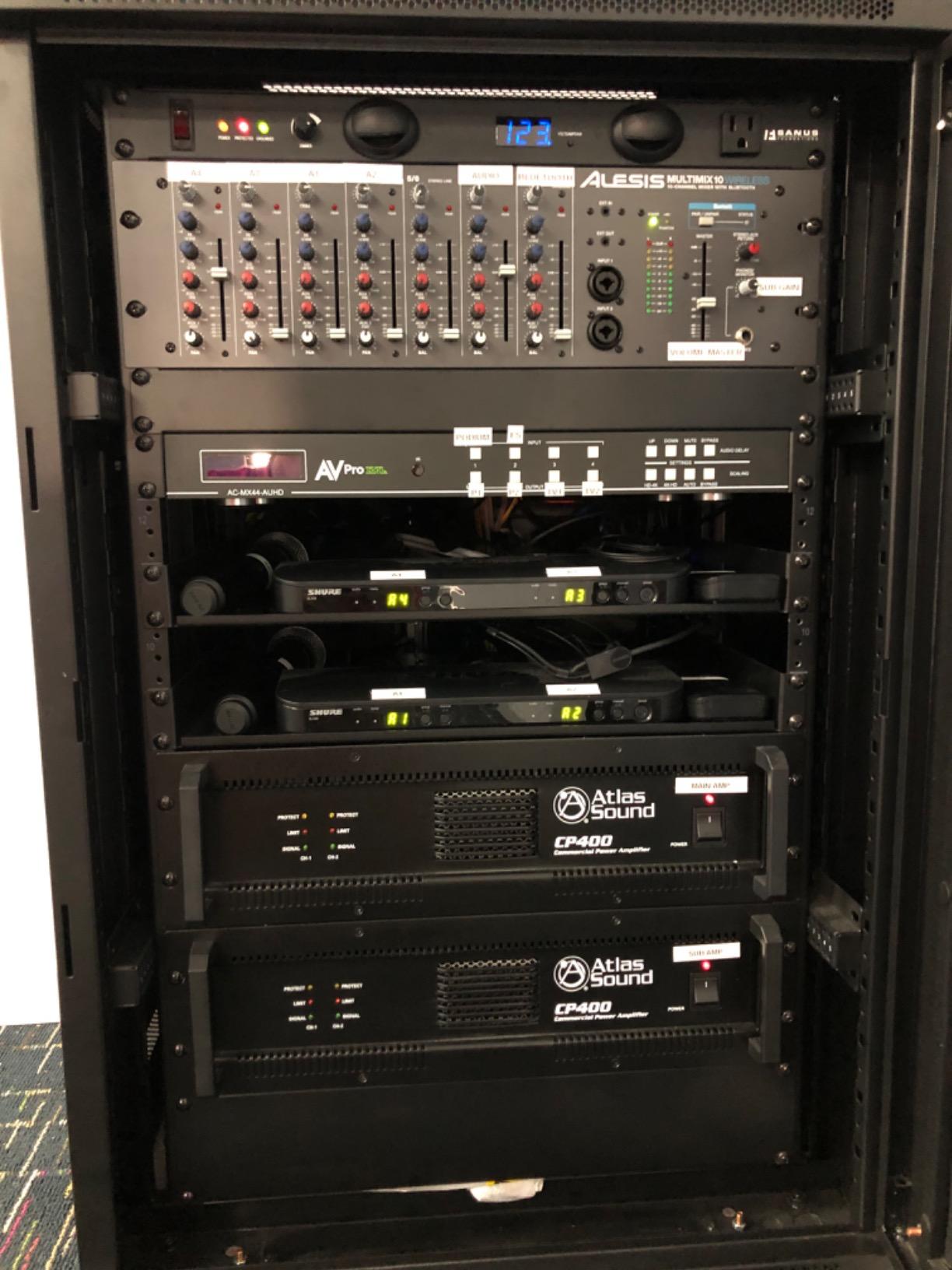 Alesis MultiMix 10 Wireless Audio Mixer | 10-Channel Rackmount Mixer customer photo 1
