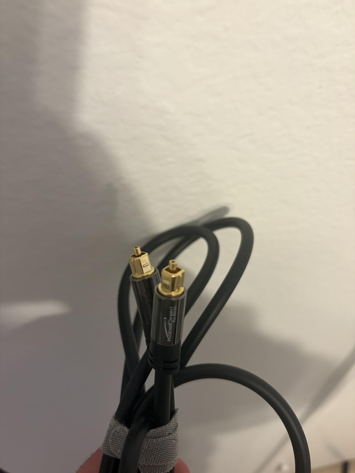 KabelDirekt TOSLINK Optical Audio Cable 3ft Soundbar | Optical digital audio cable: Perfect for equipment with a TOSLINK interface customer photo 2