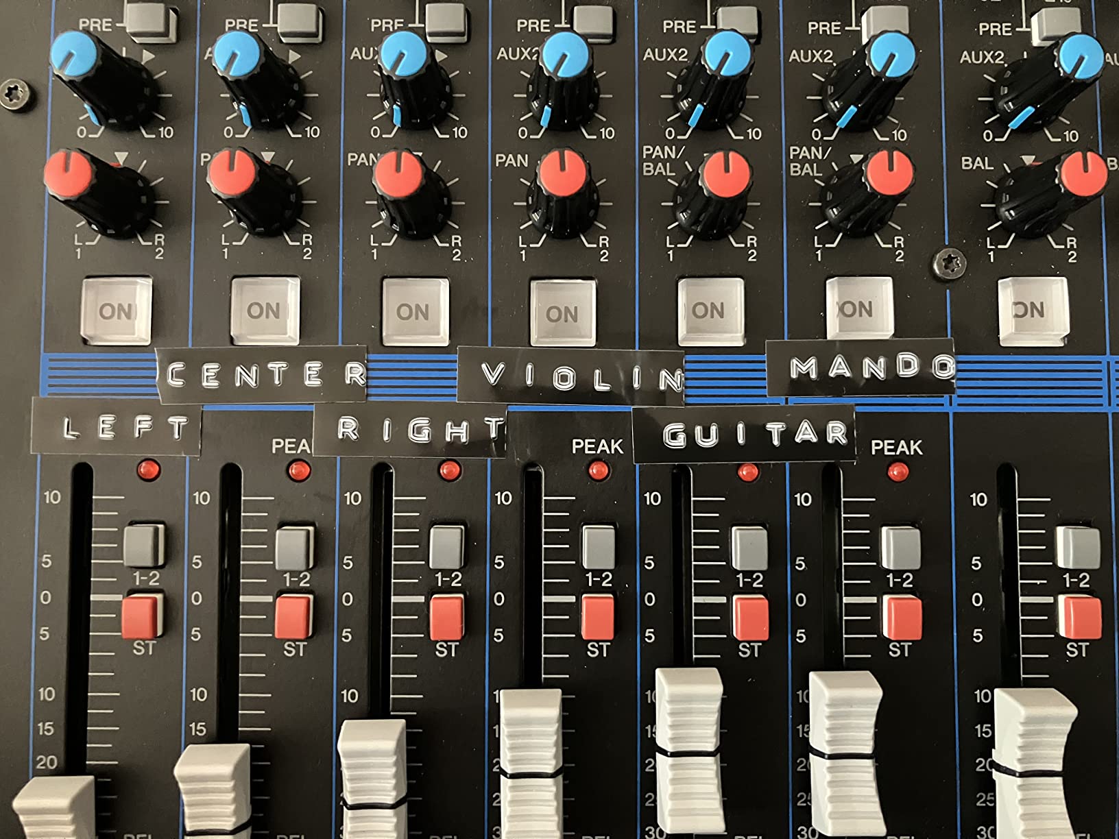 Yamaha MG12 12-Input 4-Bus Analog Mixer with D-PRE Preamps and 1-Knob Compressors customer photo 1