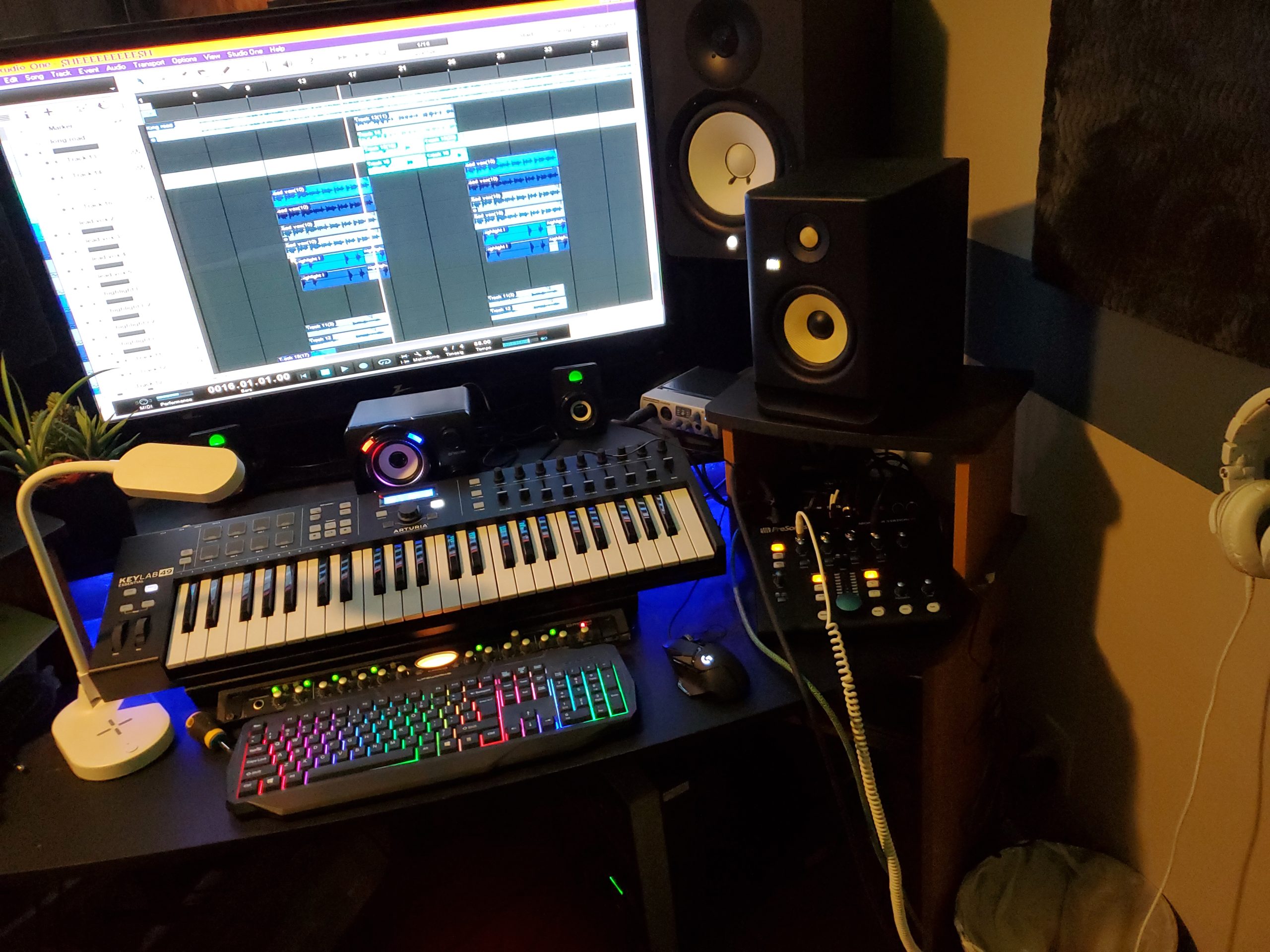 PreSonus Monitor Station V2 Desktop Studio Control Center customer photo 1
