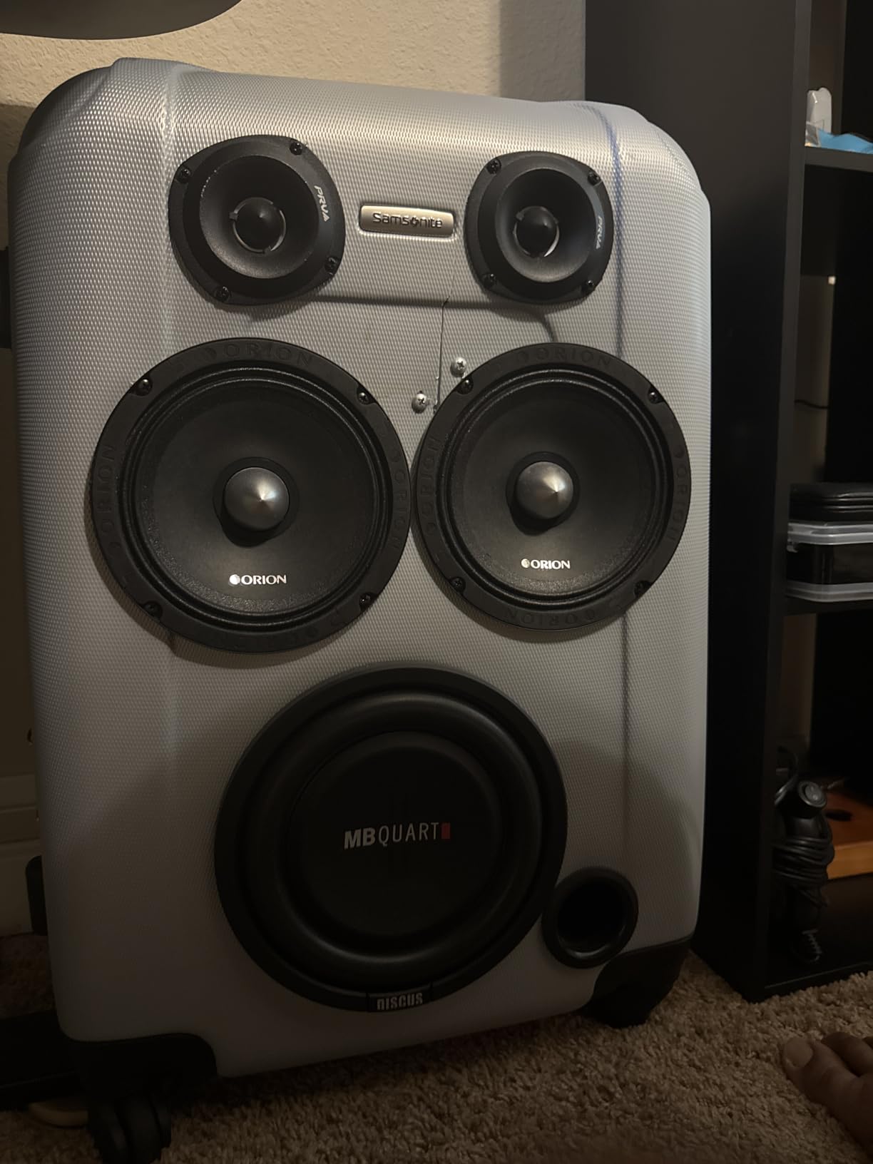 MB Quart DS1-304 Discus Shallow Mount Subwoofer (Black) - 12 Inch Subwoofer, 600 Watt, Car Audio, 2 Inch Voice Coils, UV Rubber Surround, Best in Sealed Enclosures customer photo 2
