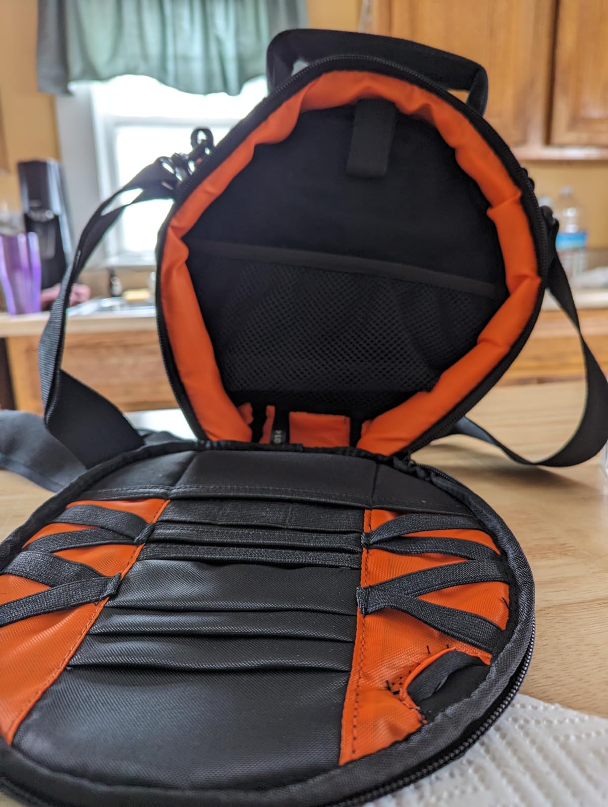 Gator Cases G-CLUB Series Carry Bag for DJ Style Headphones and Accessories, (G-CLUB-HEADPHONE) customer photo 1