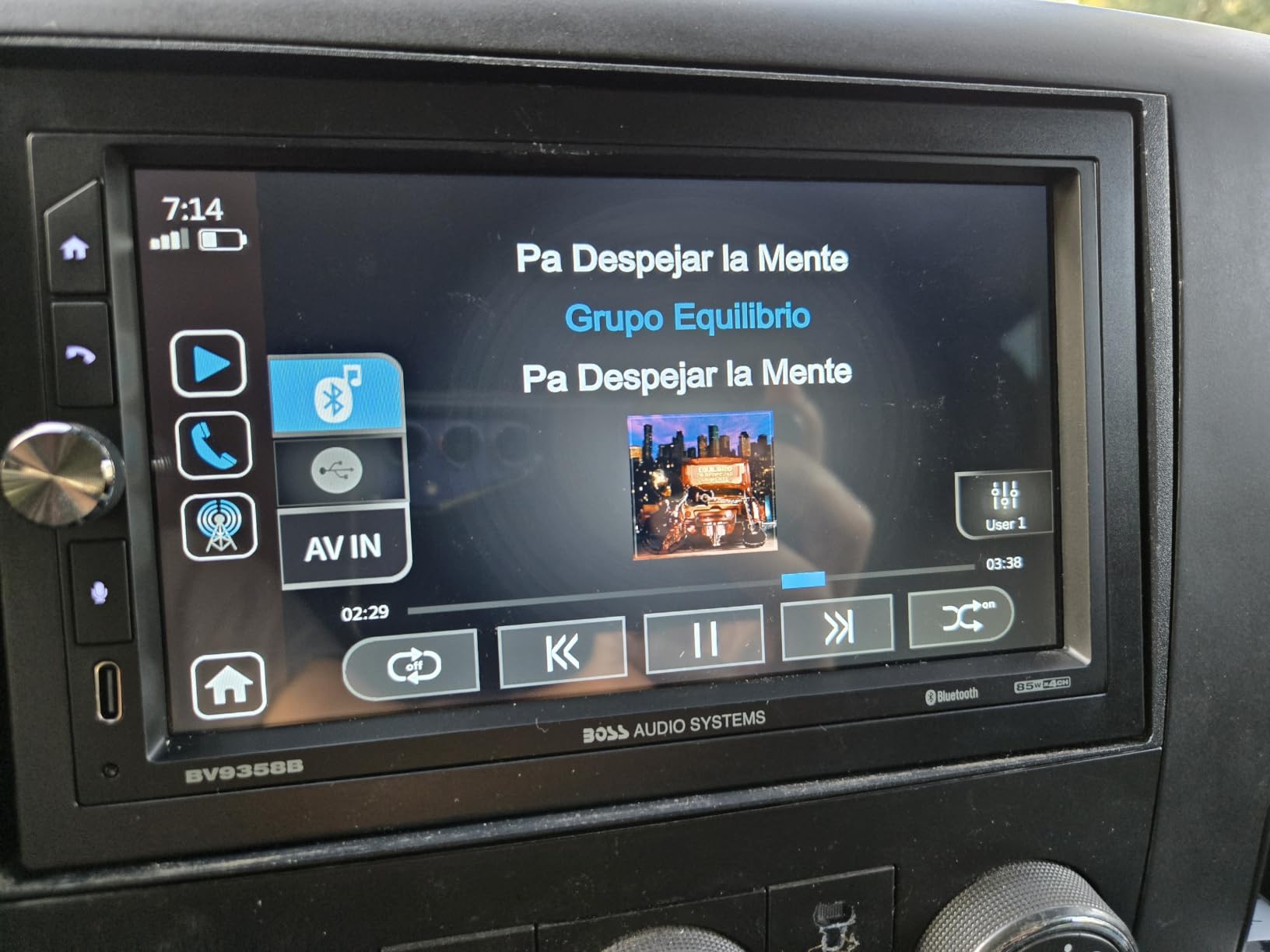 BOSS Audio Systems BV9358B Car Stereo - Wireless CarPlay Android Auto, Double Din, 7 Inch Touchscreen, Bluetooth, NO CD DVD Player, AM/FM Radio Receiver, A/V Input, USB customer photo 1