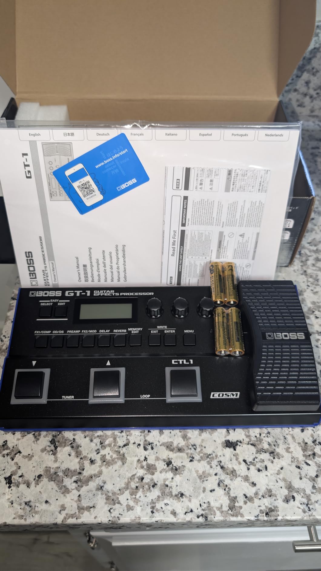 BOSS GT-1 | Compact Guitar Effects Processor | Packed with Iconic Amps & Effects | Premium Sound Engine | Ideal for Beginner Guitarists | Durable & Lightweight | FREE Pro Patches via BOSS Tone Central customer photo 1