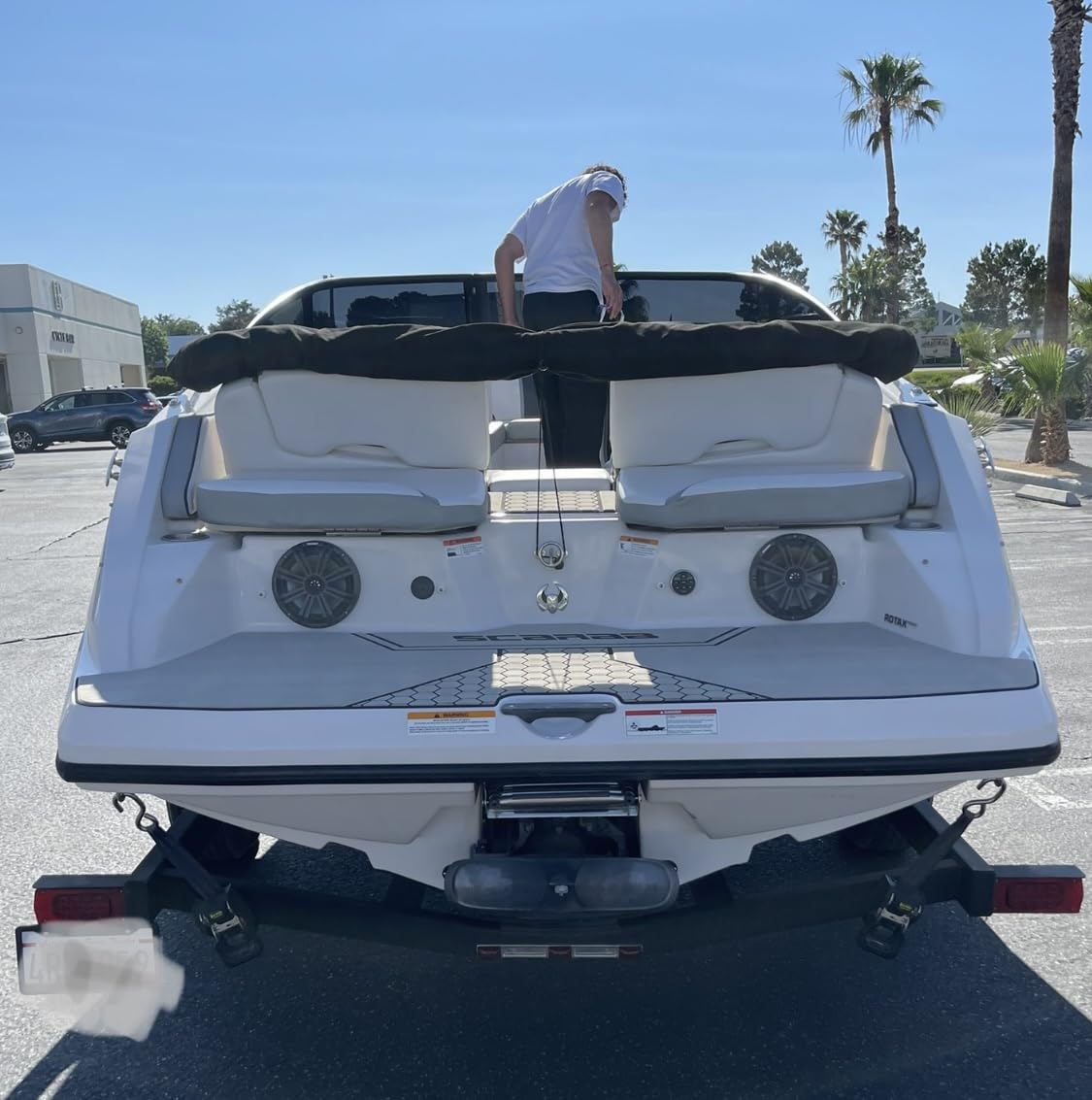 Kicker KM8 8-Inch (200mm) Marine Coaxial Speakers with 1-Inch (25mm) Tweeters, LED, 4-Ohm, Charcoal and White Grilles customer photo 2