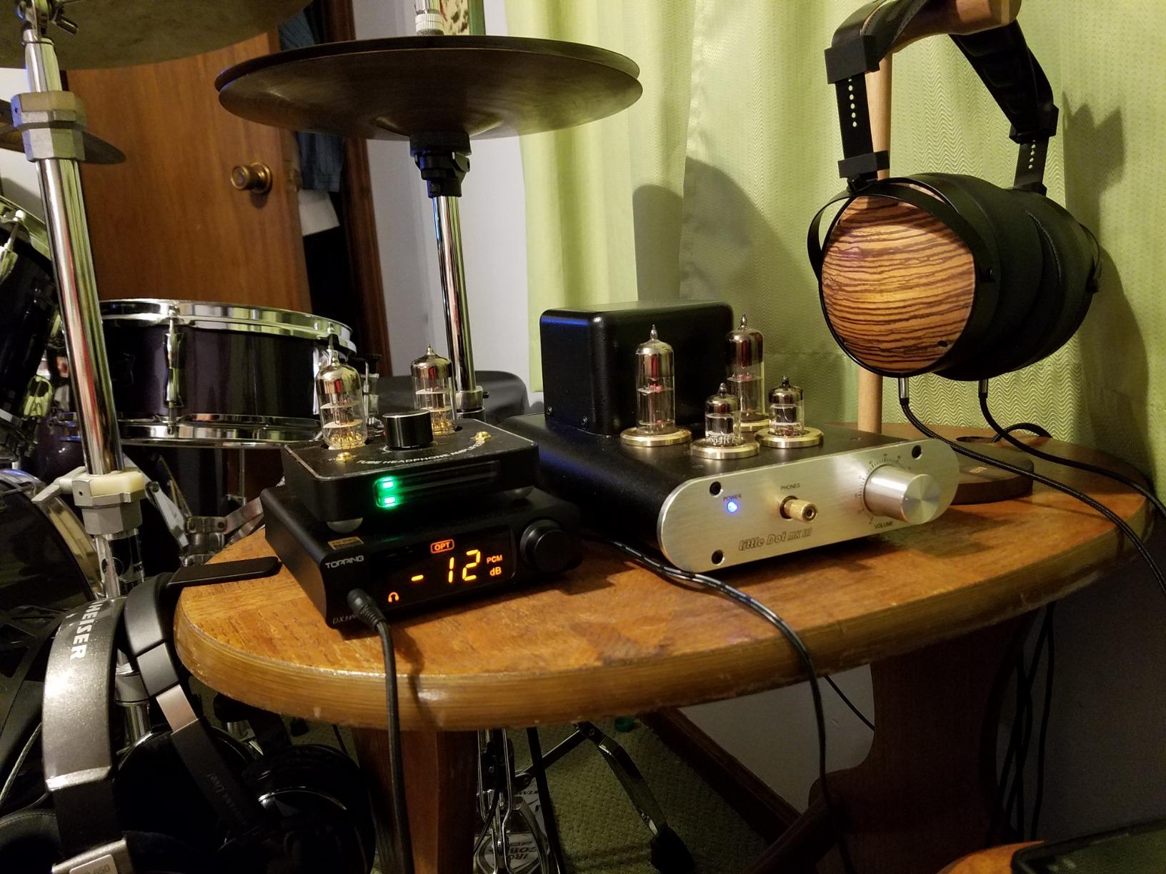 Monolith M1060C Closed Back Planar Magnetic Over-Ear Headphones - Low Distortion And Perfectly Balanced Sound, Black customer photo 2