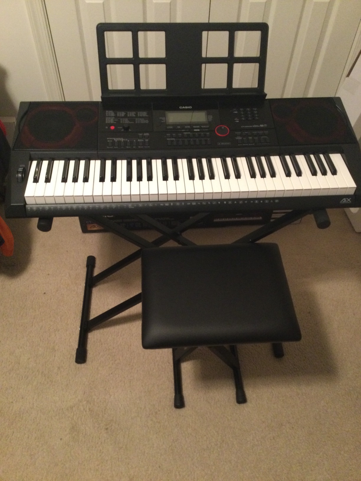 Casio CT-X3000 61-Key Keyboard Bundle with Adjustable Stand, Bench, Sustain Pedal, Online Lessons, Instructional DVD, and Austin Bazaar Polishing Cloth customer photo 2