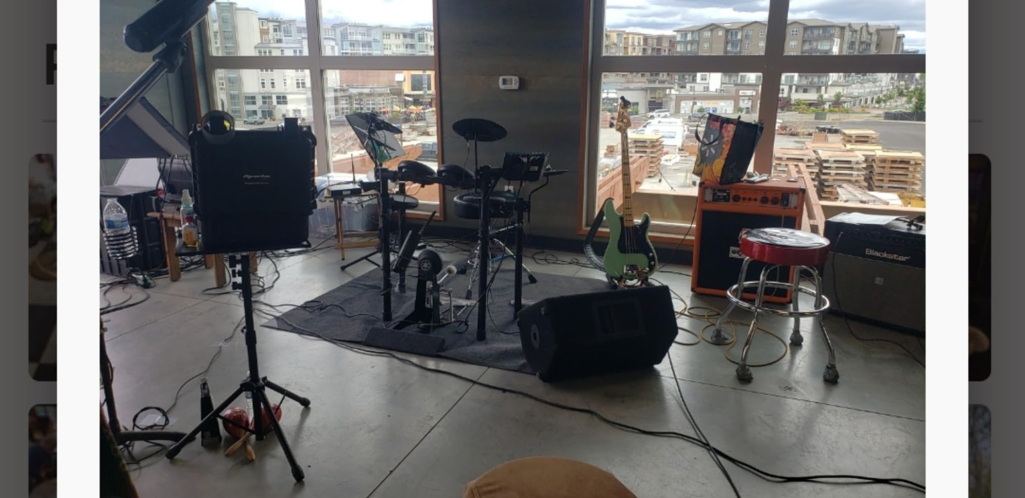 Yamaha DTX452K Electronic Drum Set with 400+ Premium Customizable Sounds, USB Audio/MIDI, 3-Zone Snare Pad, Quiet Pads, Kick Tower and Pedal, Smart App Included | 400 Plus Premium Customizable Sounds, USB Audio/MIDI, 3 Zone Snare Pad, Quiet Pads, Kick Tower and Pedal, Smart App Included customer photo 1