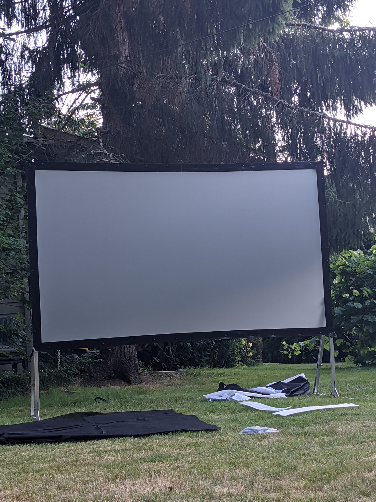 Elite Screens Yard Master 2, 135-inch Outdoor Portable Fast Folding Projector Screen w/ Stand 16:9, 8K 4K Ultra HD 3D Movie Theater Cinema REAR Projection (OMS135HR3) US Based Company 2-YEAR WARRANTY customer photo 1