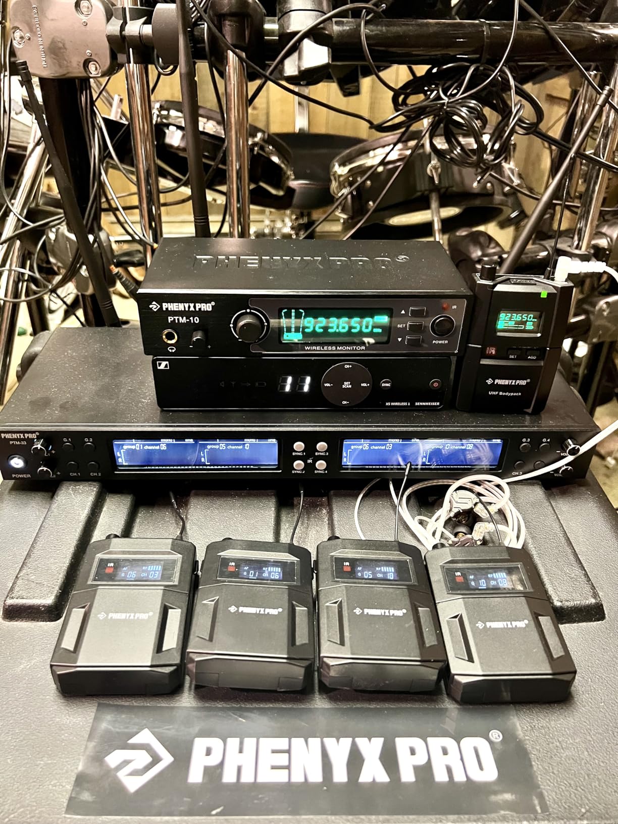 Phenyx Pro UHF Stereo Wireless in Ear Monitor System, Wireless IEM, 900MHz Band Selectable Frequency, Rack Mountable, 160 ft. Operation (PTM-10) customer photo 2