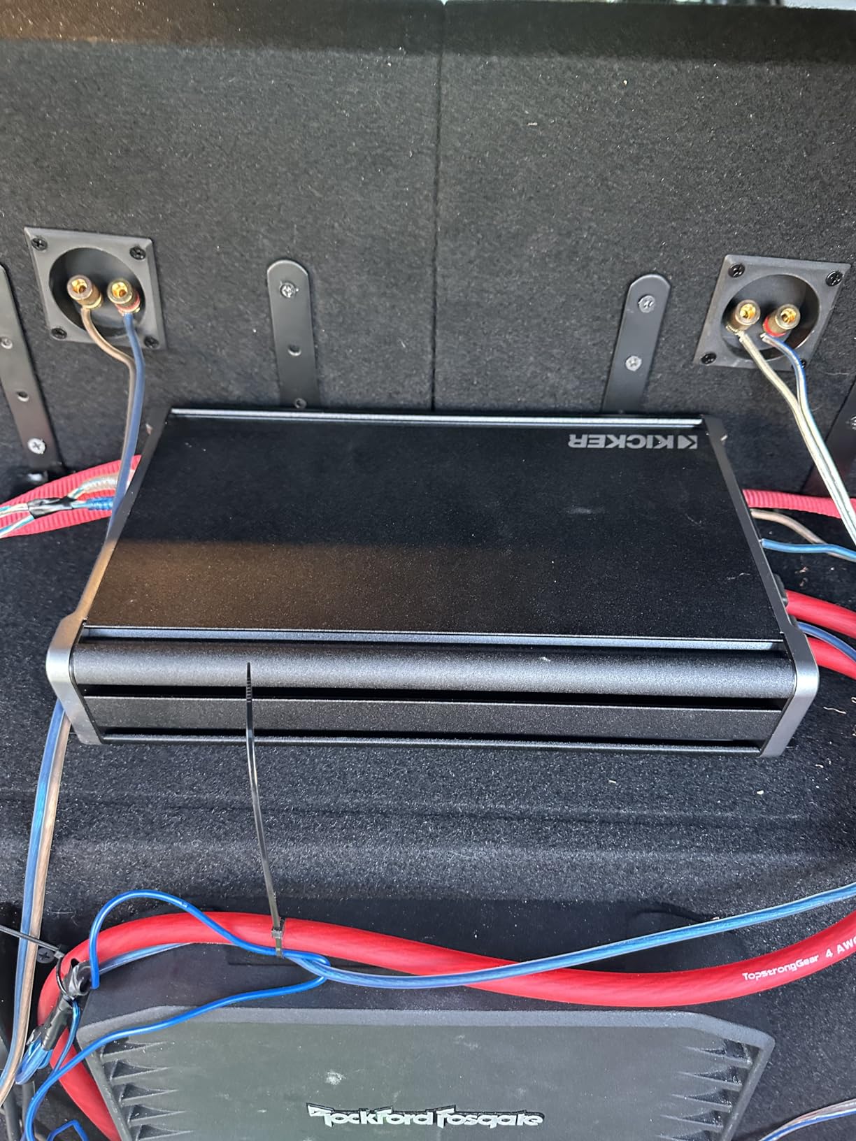 Kicker CX1200.1 1200W Mono D Audio Amplifier, CX Series Bass Power, Monoblock Design for Subs customer photo 2