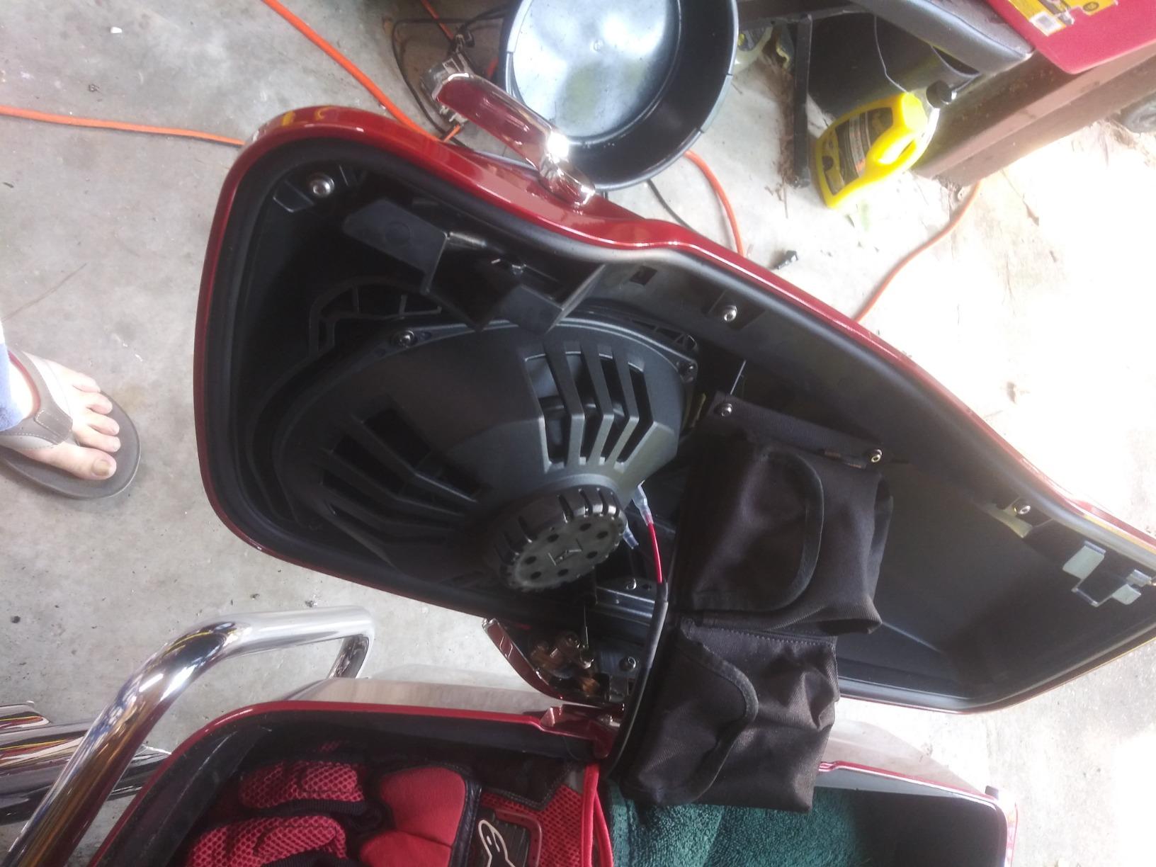 Rockford Fosgate HD14U-STAGE3 Six Speakers & Amplifier Kit for 2014+ Harley-Davidson Road Glide Ultra & Street Glide Ultra customer photo 1