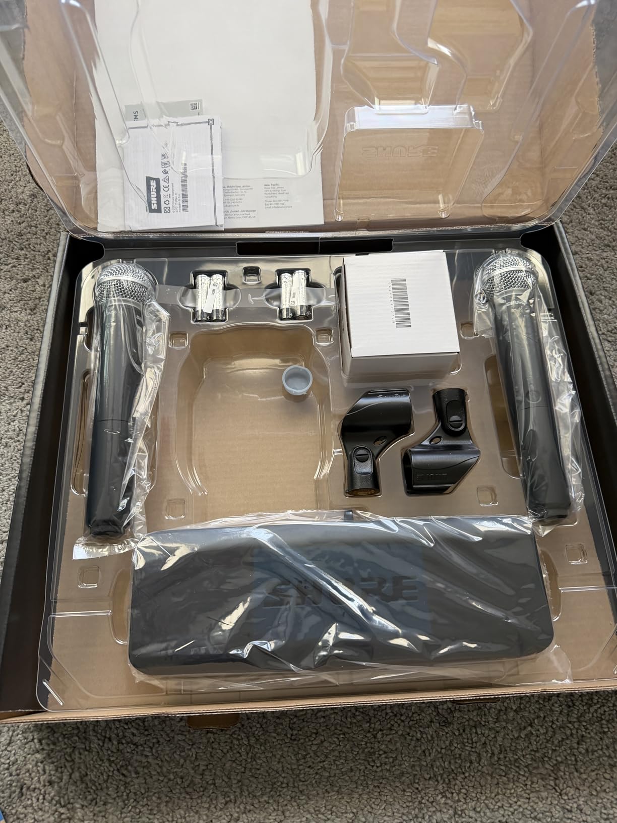 Shure BLX288/SM58 Dual Wireless Vocal System - H10 Band | 14-hour battery and 300 ft UHF range with two SM58 handheld vocal mics and dual-channel receiver for live vocals customer photo 1