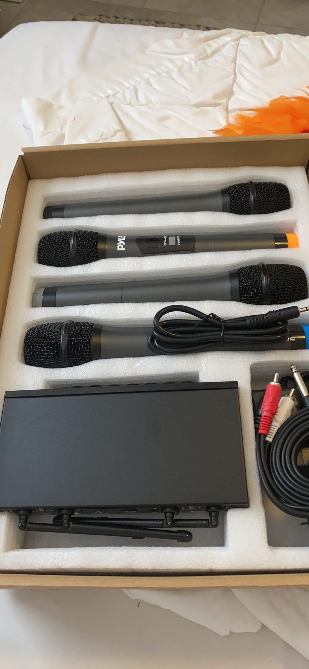 Pyle Wireless Microphones, Professional UHF Dual Microphones for Karaoke, Wireless Dynamic Microphone System Set with Rechargeable Receiver, Plug and Play, Speech, Wedding, Church, PA System customer photo 2