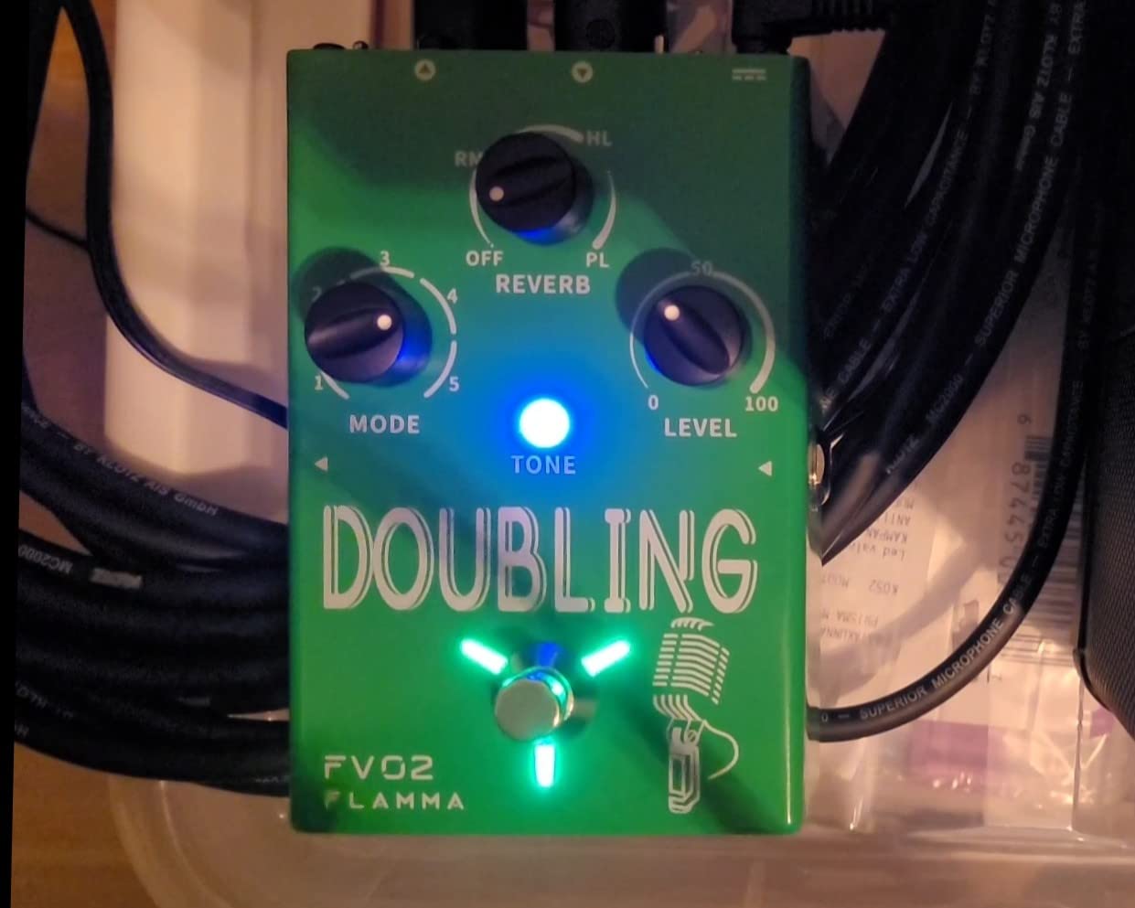 FLAMMA FV01 Vocal Effects Processor Pitch Correction Voice Pedal Vocal Stompbox Microphone Amplifier for Singer with Delay Reverb customer photo 1