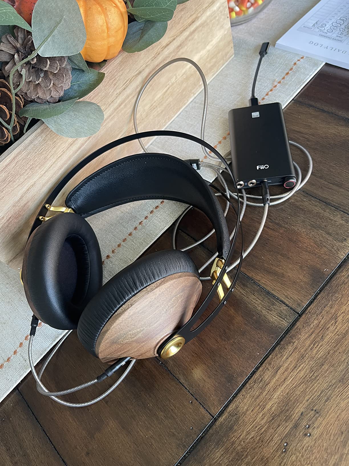 MEZE AUDIO | 4.4mm OFC Upgrade Balanced Cable for 99 Series | Silver-Plated OFC Copper | 4.4mm Male to Dual TS Mono 3.5mm Male Connector Plug | Cable Length 1.50m/4.9ft customer photo 2