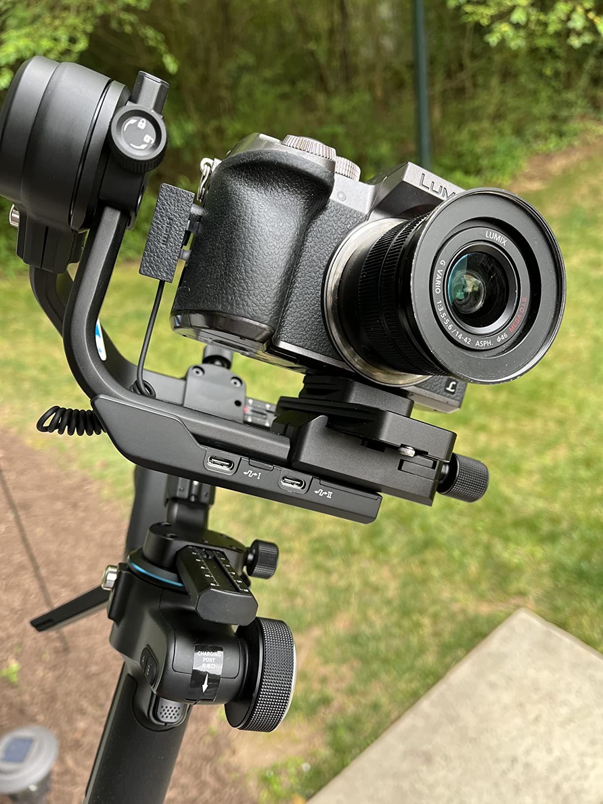 Feiyu SCORP-C Gimbal Stabilizer for Cameras DSLR and Mirrorless Camera, 3-Axis Camera Gimbal, 5.5lbs Payload, for Sony a7IV A6300/A6400 A7S3 a9/a7 for Canon 5D3/80D for Nikon D7500/Z5/Z6 II customer photo 2