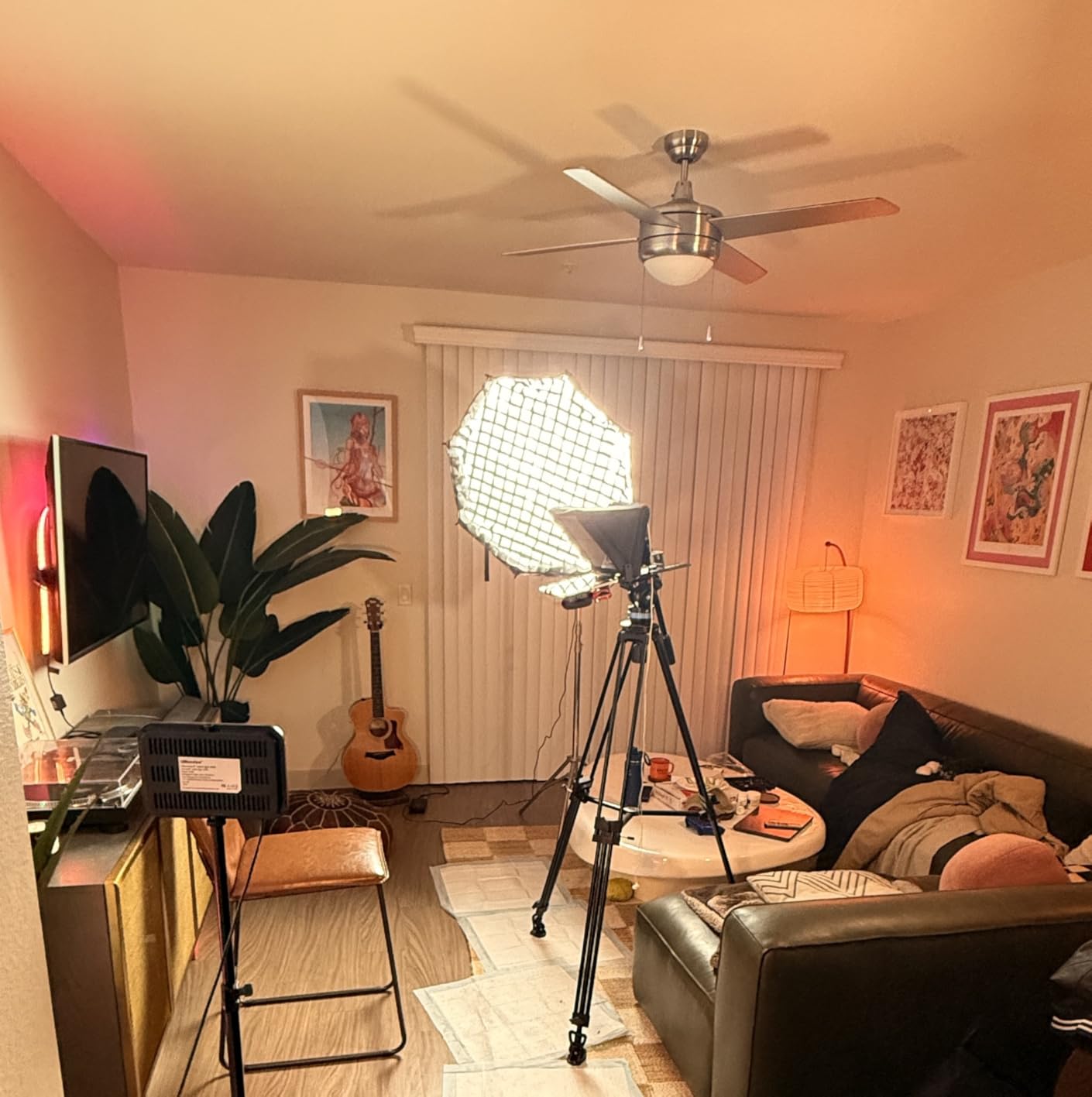 amaran 200x S 200W Bi-Color LED Video Light, Bluetooth App Control Studio Light, DC/AC Power Supply Bowens Mount Silent Fan Photography Lighting (amaran200xs) customer photo 1