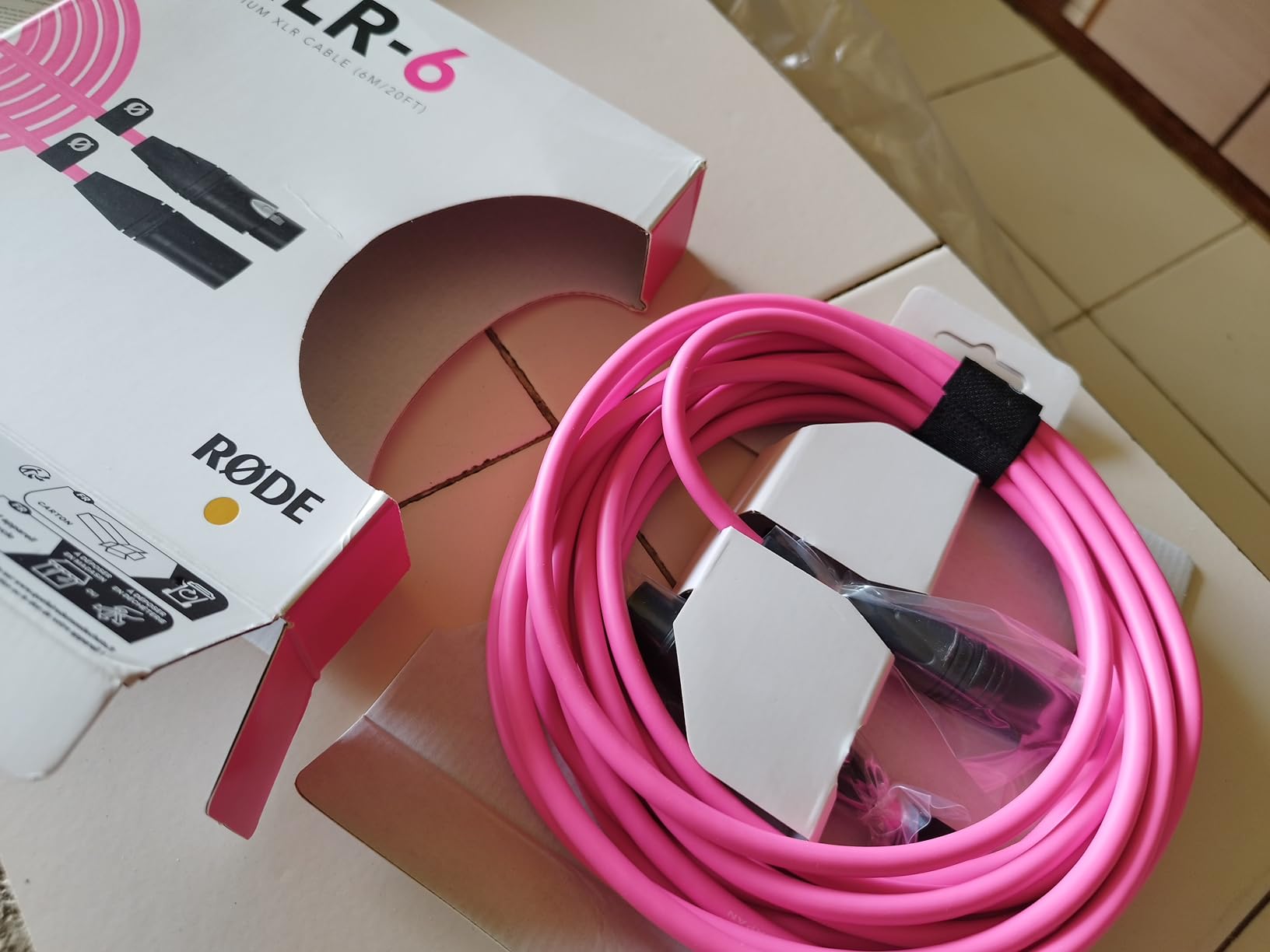RODE XLR-6 Premium XLR Cable (6m, Blue) customer photo 2