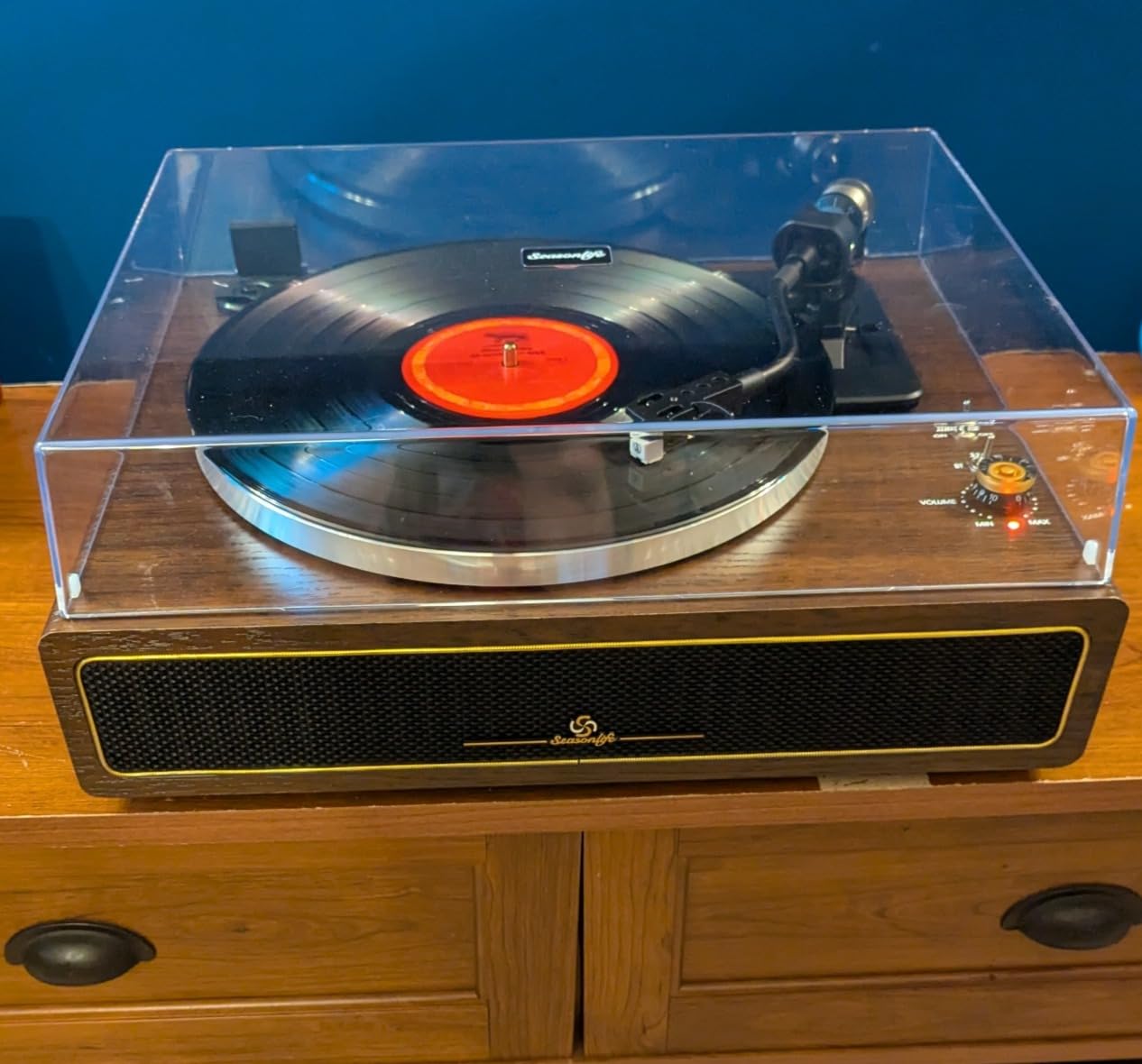 Turntable Record Player with Built-in Speakers, Vinyl Record Player Support Bluetooth Playback Auto Stop 33&45 RPM Speed RCA Line Out AUX in All-in-one Belt-Drive Turntable for Vinyl Records customer photo 1