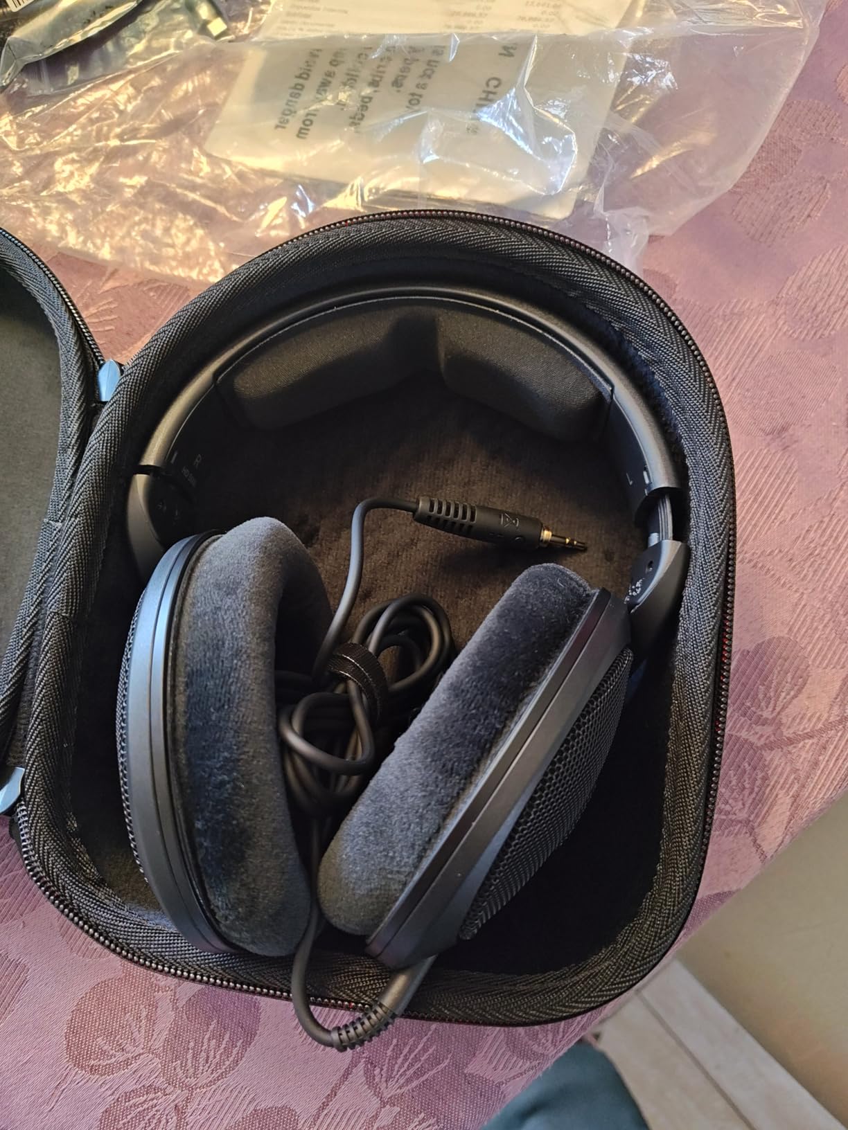 Case for Sennheiser HD 599 SE/600/280 Pro/599/490 PRO/620S Headphone | Hard Carrying Travel Case customer photo 2