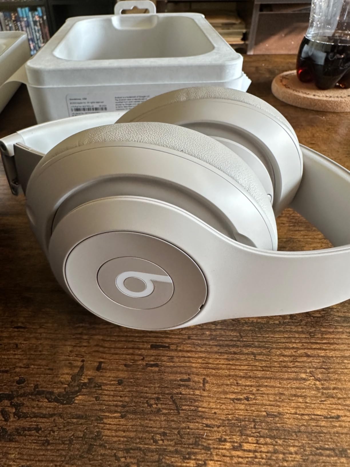Beats Studio Pro Premium Wireless Over-Ear Headphones- Up to 40-Hour Battery Life, Active Noise Cancelling, Great for Travel & Commuting, USB-C Lossless Audio, Apple & Android Compatible - Black customer photo 1