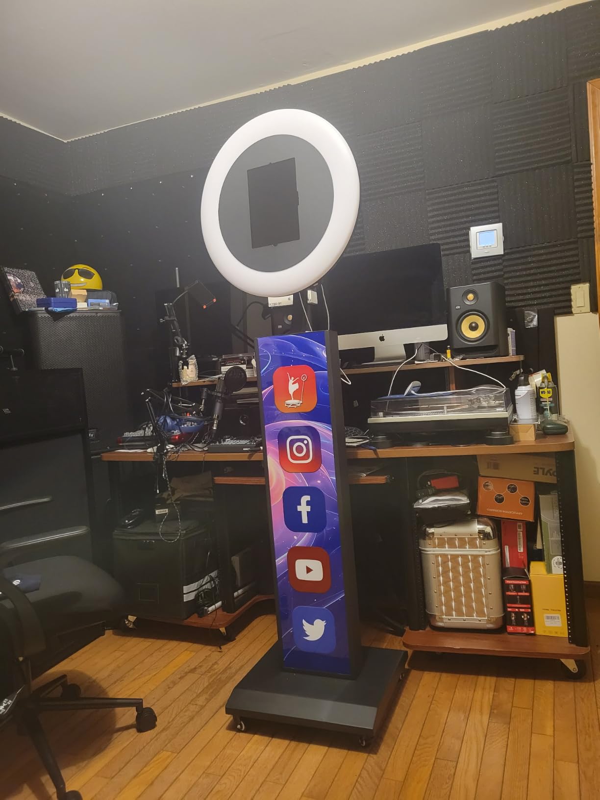 Portable Photo Booth Machine Compatible with Any iPad, Black: Flight Case | RGB Ring Lights, Music Sync, Free Custom Logo, 2 Months ChackTok VIP customer photo 1
