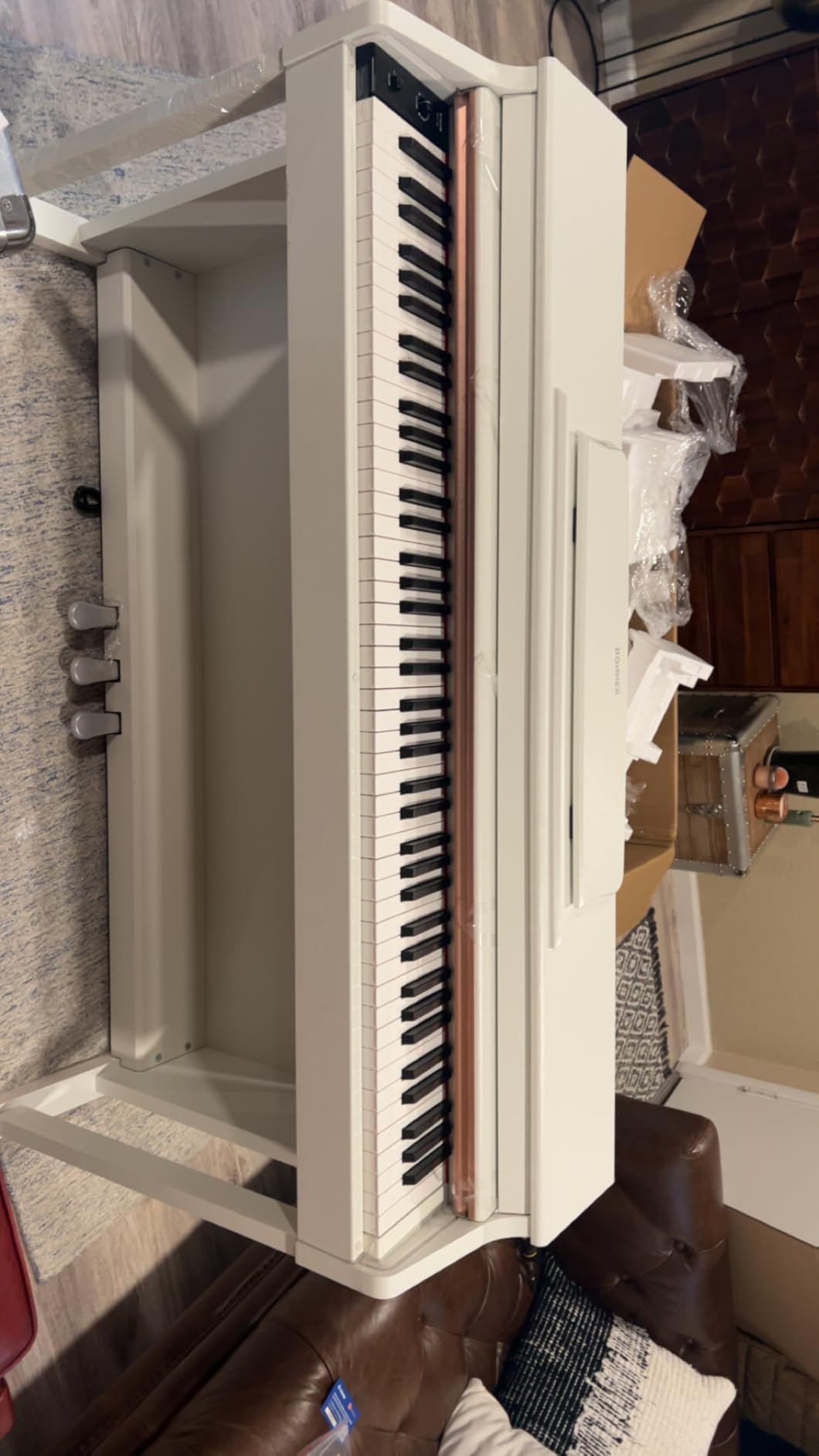 Donner DDP-200 Upright Digital Piano with 88 Key Dynamic Graded Hammer Action Weighted Keyboard, LCD Screen, Bluetooth MIDI, Three Pedal customer photo 1