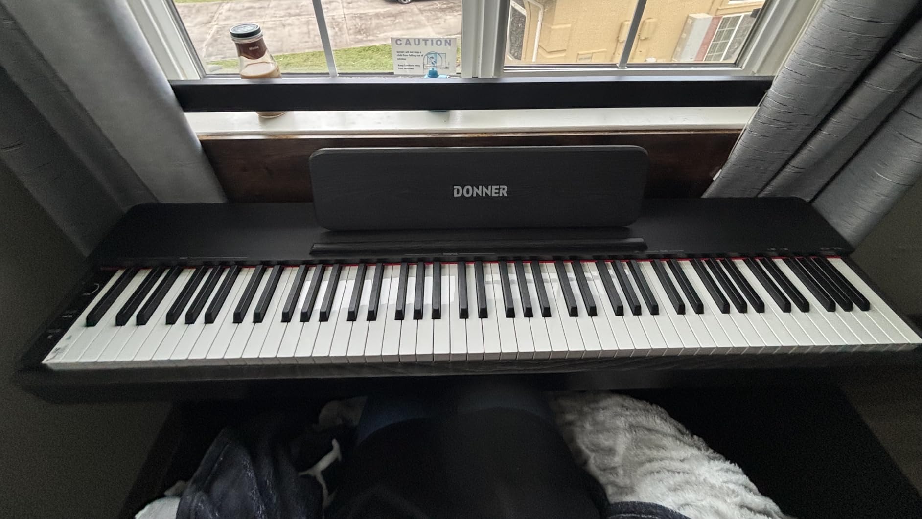 Donner OURA DDP-60 88 Key Digital Piano: Full Size Keyboard, Sensitive Touch, 8 Reverbs, Recording, 128 Voices. Includes Three Pedal, Electric Piano Keyboard for Beginners customer photo 2