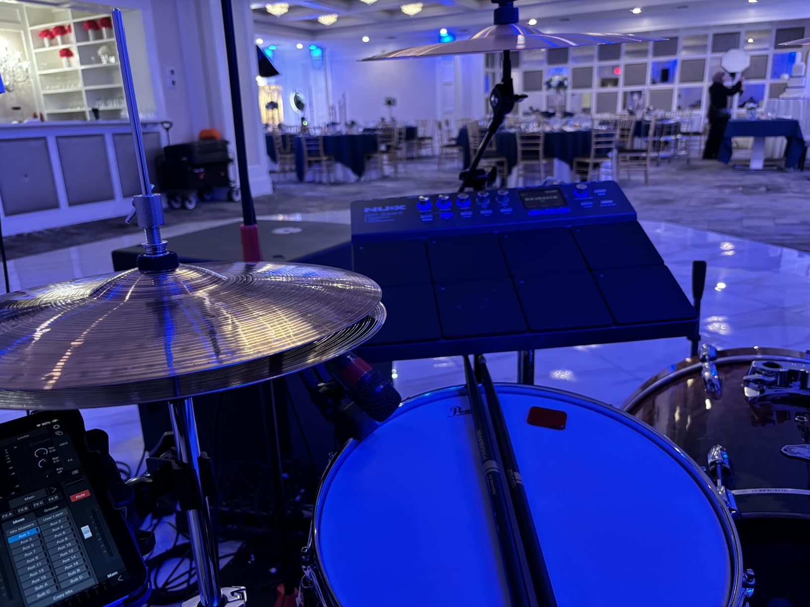NUX DP-2000 8-Velocity Sensitive Independent Strike Percussion Pad with LED Lights, Digital Percussion Pad with UI Interactive Interface, Six On-Board Effects, Wavimport Function customer photo 2