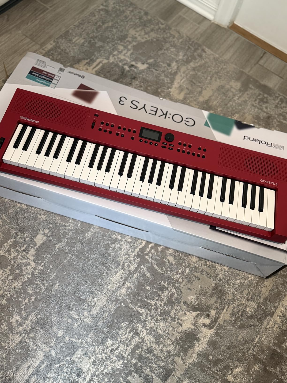 Roland GO:KEYS 3 Music Creation Keyboard | 61-Note Keyboard | Built-In Stereo Speakers | Bluetooth Audio/MIDI Support for Music Streaming - Dark Red customer photo 3