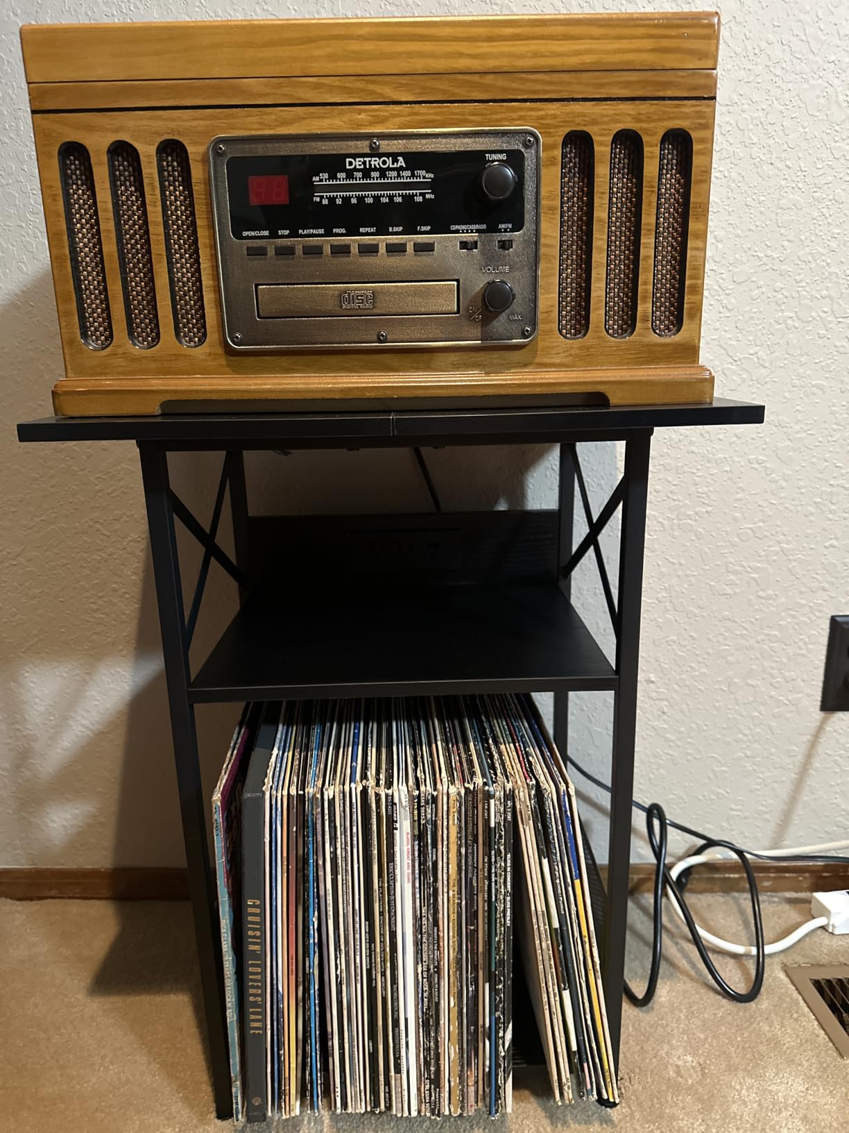 AMHANCIBLE Record Player Stand with Charging Station, Vinyl Record Storage | Large Turntable Stand with Type-C, Vinyl Record Player Table Holds 100 Albums, 3 Tier End Table Living Room, Black customer photo 2