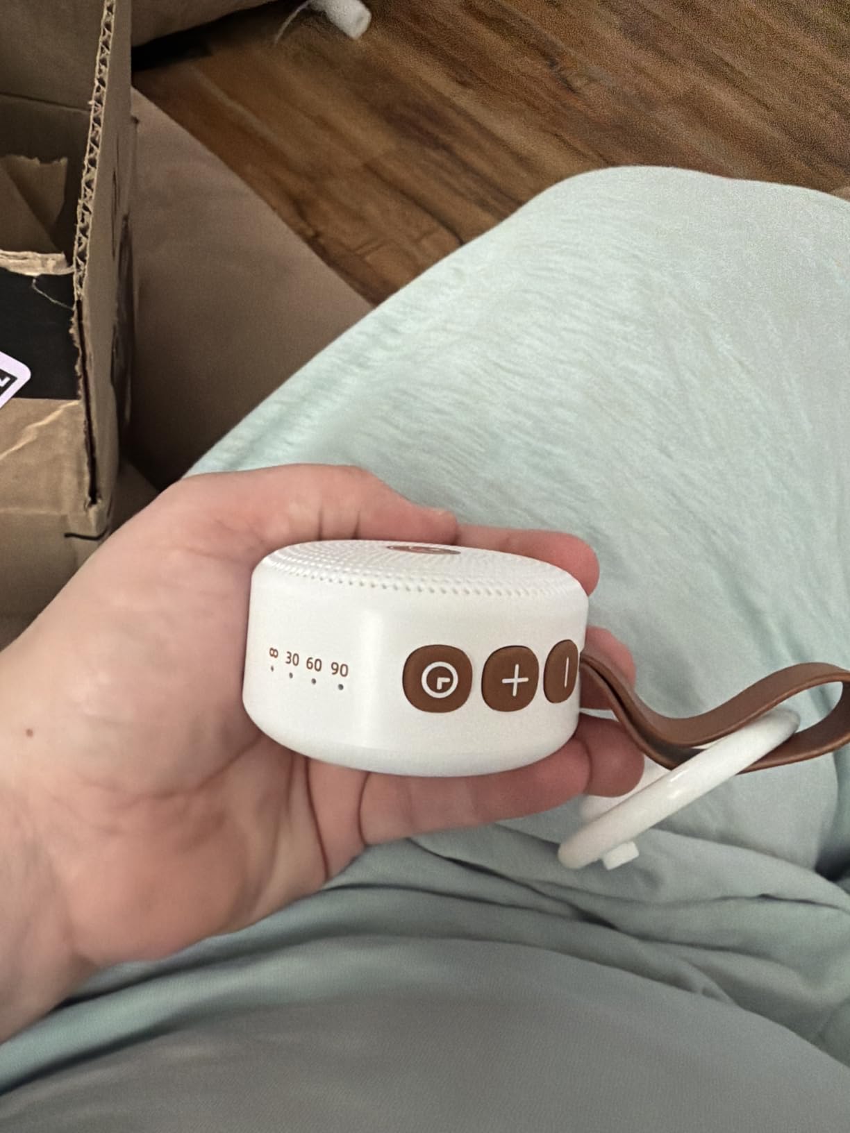 Portable Sound Machine Mini White Noise Machine Baby Shushing Brown Noise Machine with 30 Soothing Sounds for Kids Adults Dogs Auto-Off Timer 32 Volume Levels Sleep Machine for Home Office Privacy customer photo 1