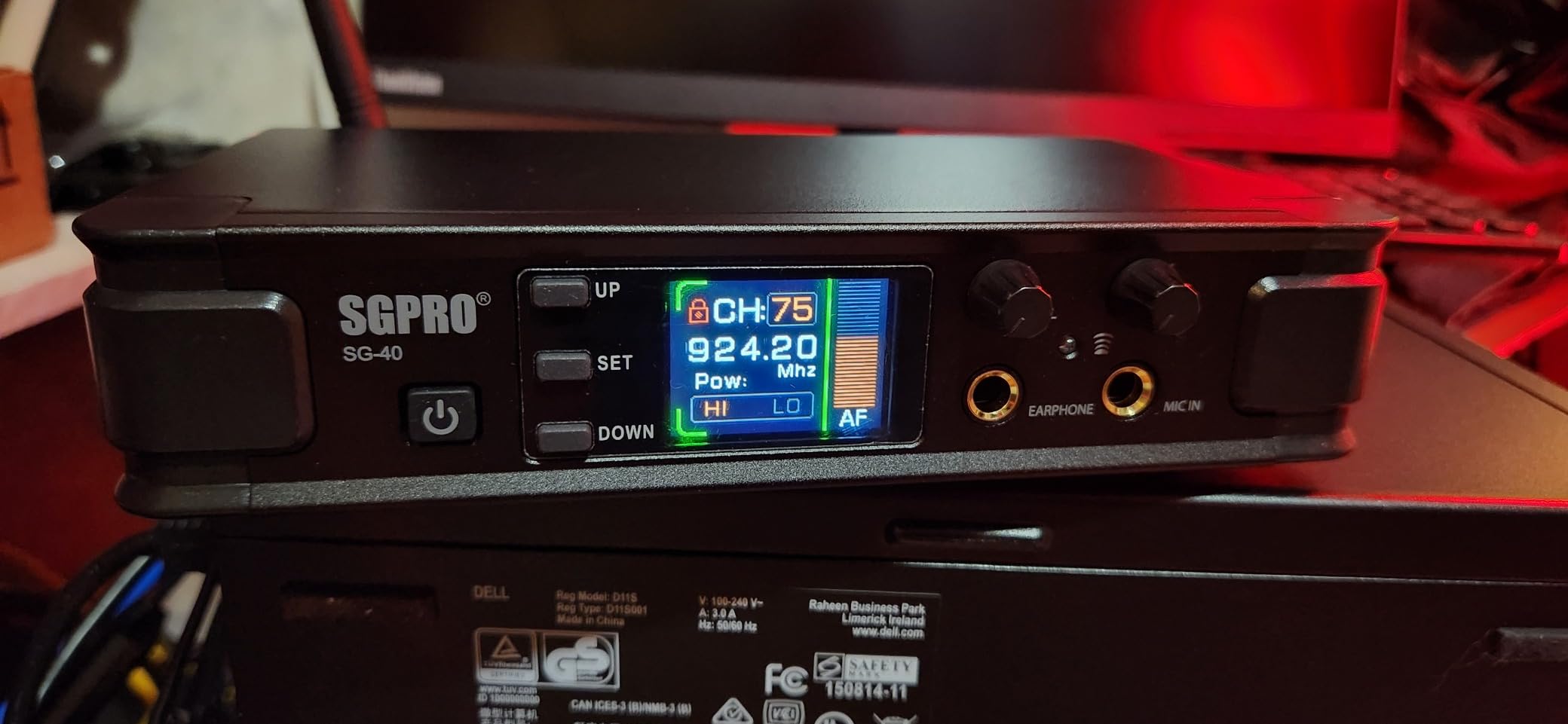 SGPRO Wireless in-Ear Monitor System, IEM System Mono with Metal Transmitter, Bodypack Receiver Monitor Earphones, 85 Adjustable Frequencies 262ft Operation for Bands, Studio & Events customer photo 2