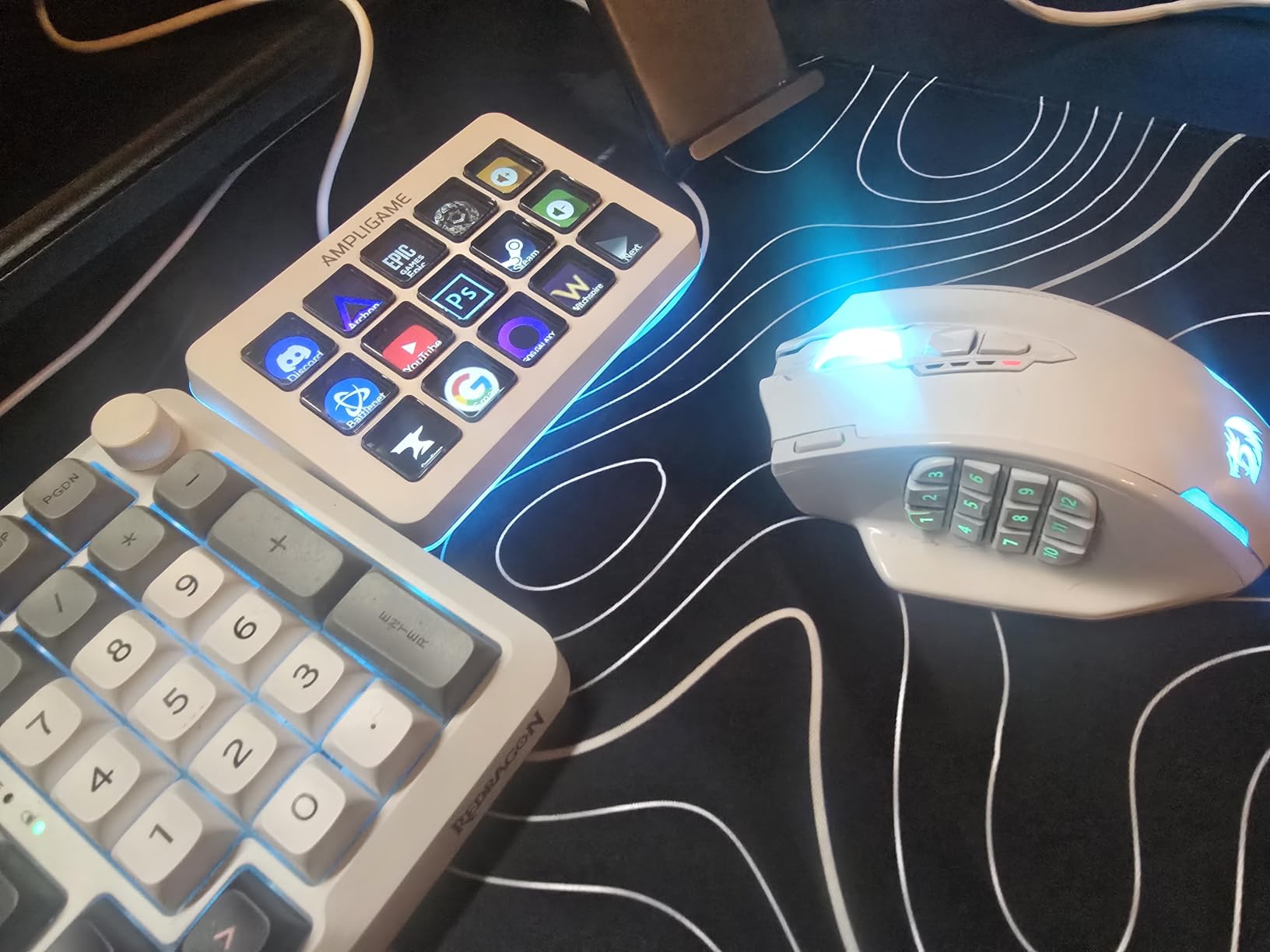 FIFINE AmpliGame Stream Controller with 15 Macro Keys customer photo 1