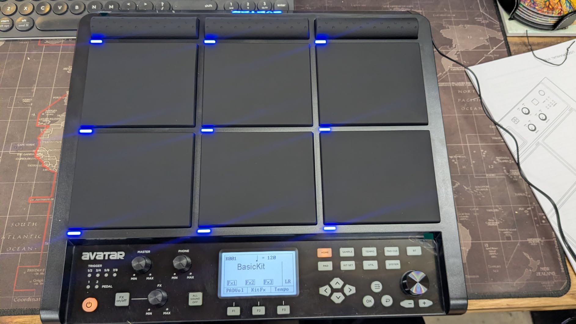 PD708 Sample Pad Electronic Sampling Drum Pad for Drummers Live Performance, 1000 Built-in Sounds, 32GB Storage, Onboard FX, Customizable LEDs customer photo 1