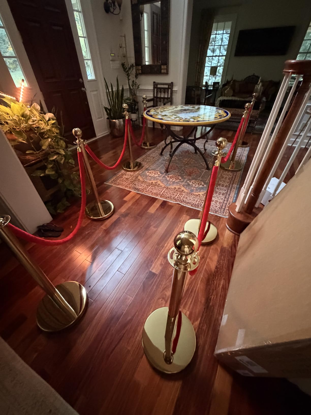 VEVOR Stanchions and Velvet Ropes 6Pcs, Gold Stainless Steel Post with Red Velvet Ropes, Crowd Control Barriers customer photo 1
