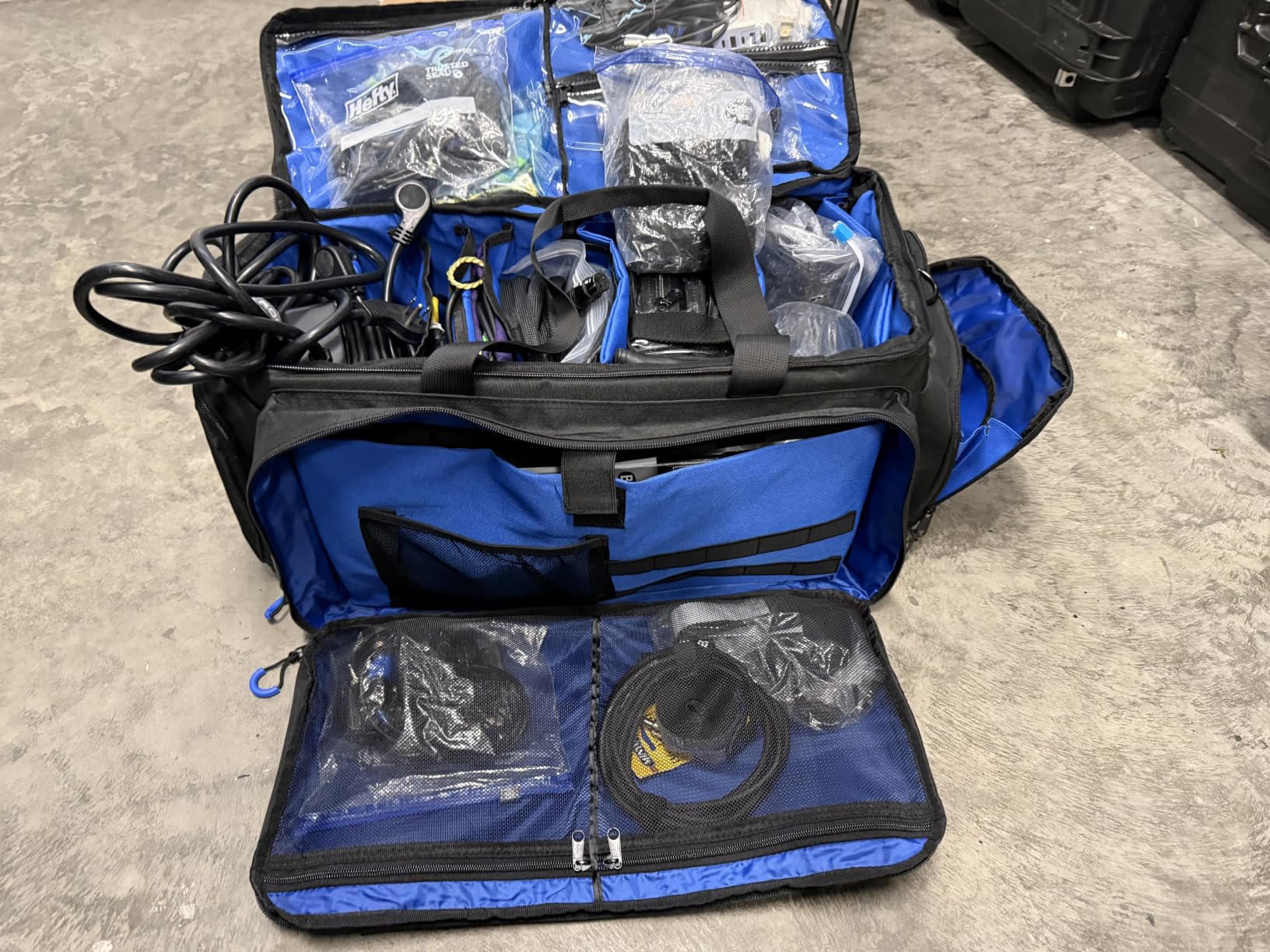 Large Dj Cable Bag with Laptop and Microphone Pocket, Dj Bag for Equipment and Music Accessories with Detachable Dividers, Bottom Pad, Dj Gig Bags for Musicians, Professional, Travel, Blue customer photo 1