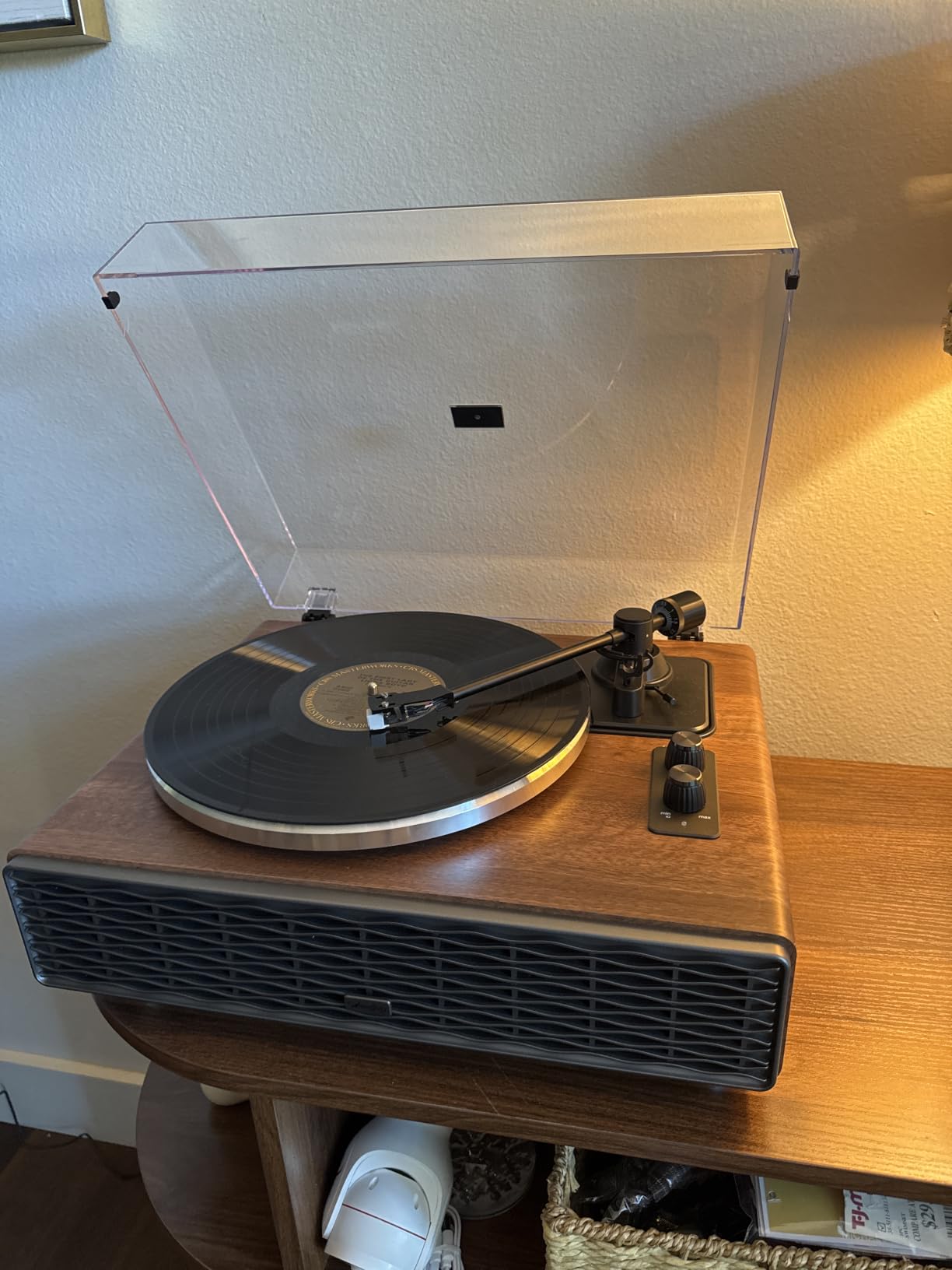 Annesburg Vinyl Record Player, Bluetooth Turntable with Built-in Speakers, High Fidelity Belt Drive 33/45 RPM, AT-3600L Magnetic Cartridge, Wood Walnut customer photo 2