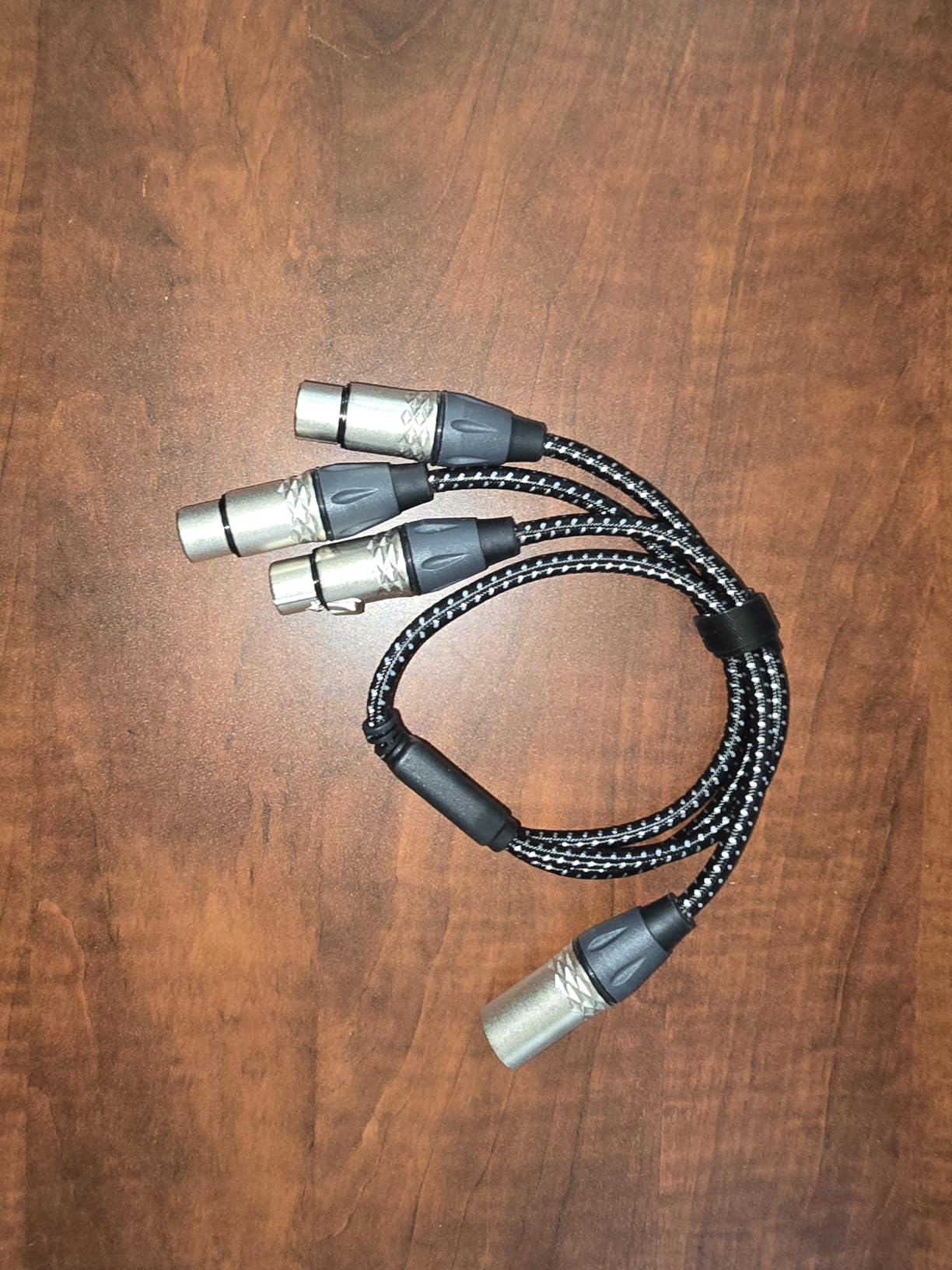 3Pin XLR Male to 3 Female Y Splitter Cable, 3 Way XLR Splitter 1 Male to 3 Female Audio Cable Microphone Three in and one out-2FT customer photo 2