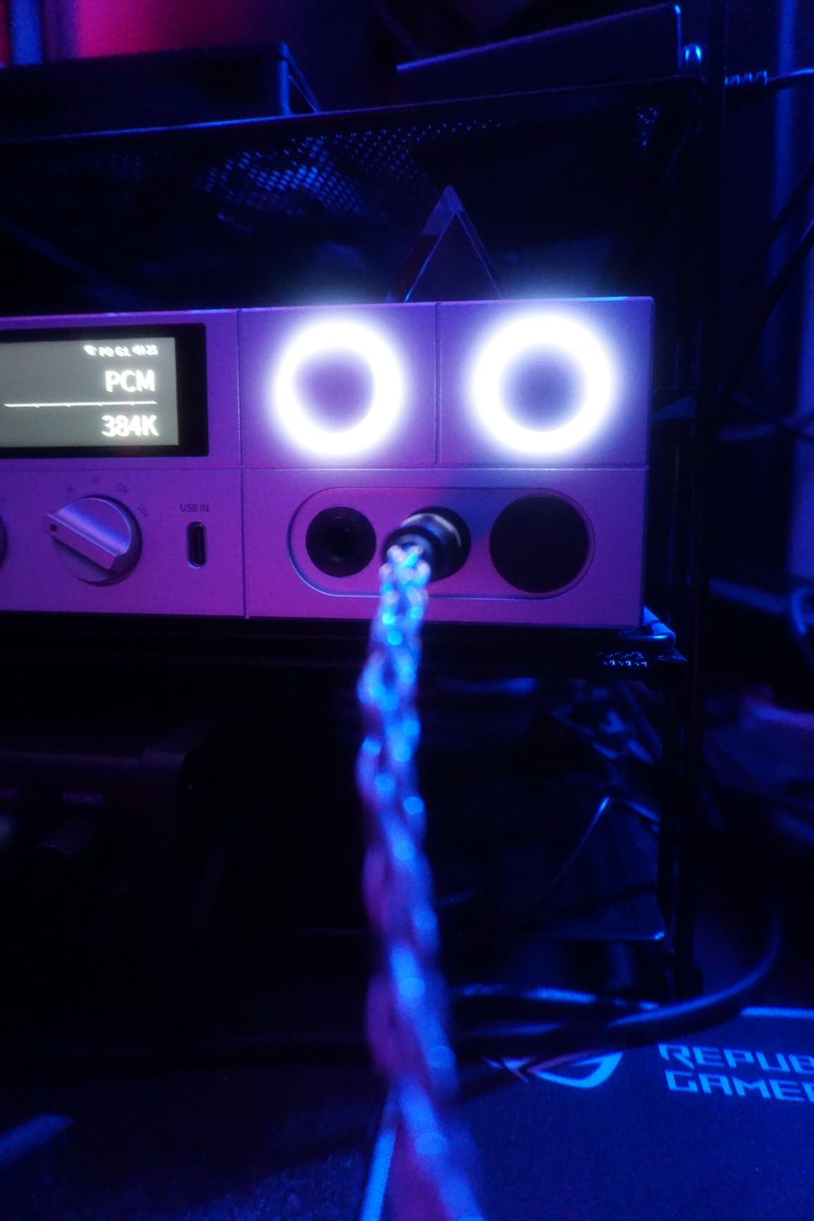FiiO K15 Full Balance HiFi DAC and Headphone amp AK4497Sx2,Bluetooth 5.1 LDAC, Discrete Class AB Amplifier,USB Support DSD512 & PCM768kHz. Coaxial/Optical/XLR4 with Remote Control (Silver) customer photo 1