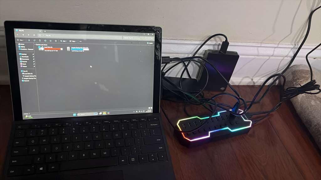 Powered USB Hub, 10 Ports USB 3.0 Hub with RGB LED Strip | 12V/2A Power Adapter USB Extension,Individual LED On/Off Switches for Mac, PC, Desktop, Flash Drive, Mobile HDD customer photo 2