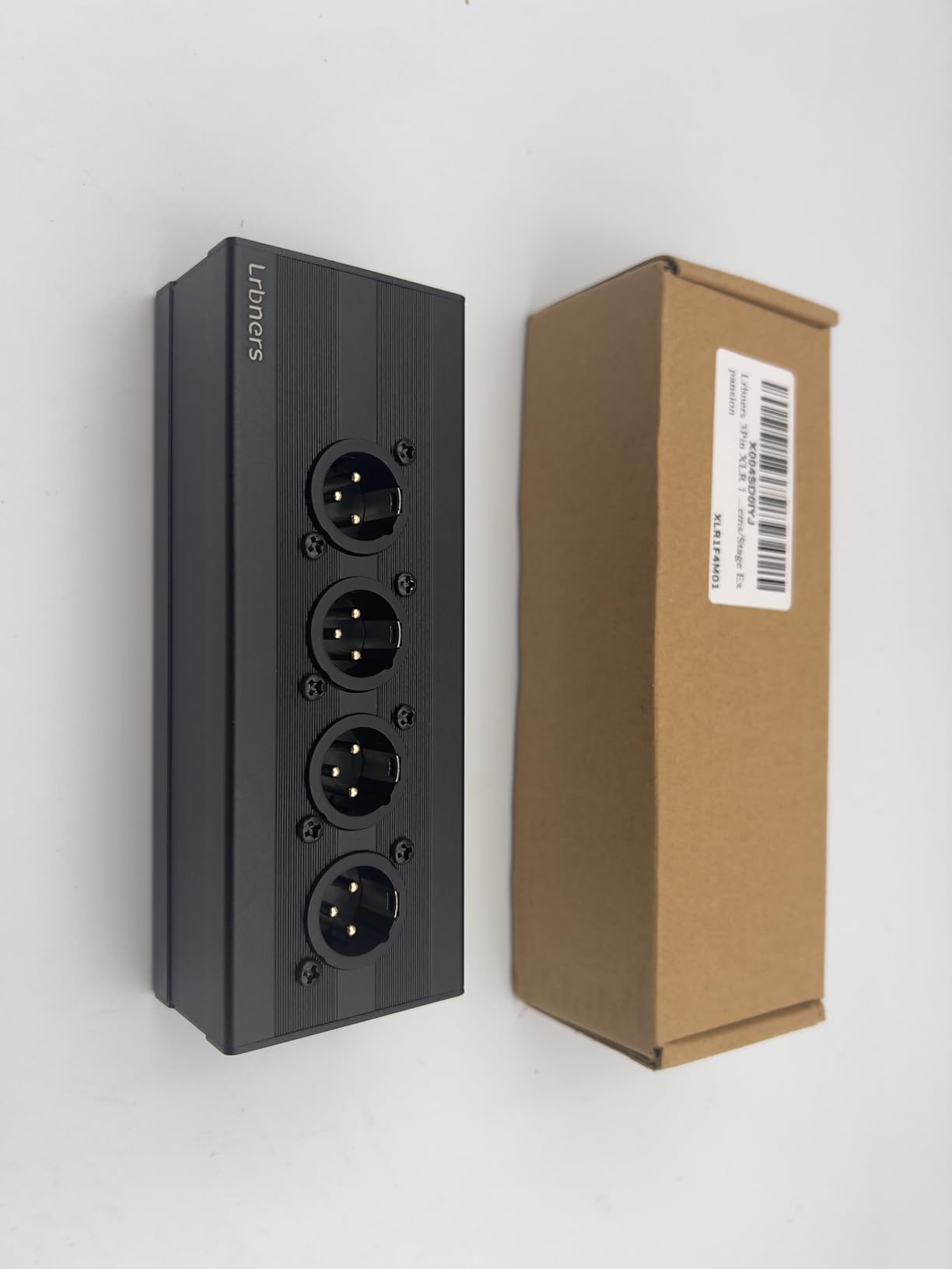 3Pin XLR 1 Female to 4-way Male Audio Splitter Box - Aluminum Alloy Chassis, Locking Connectors, XLR Splitter Box for Mixers/Mics/PA Systems/Stage Expansion customer photo 1