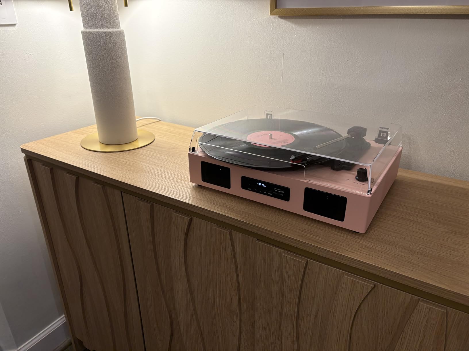 Vinyl Record Player with Built-in Stereo Speakers, Vinyl to USB Recording, Belt Drive 3 Speeds Turntables for Vinyl Records Support Bluetooth Input AUX RCA Output, Black customer photo 1