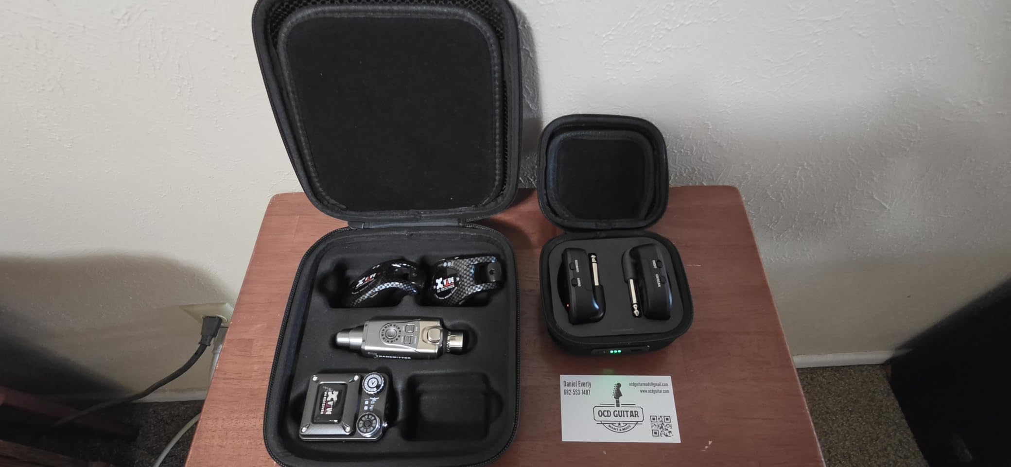 Xvive AC58 Wireless Guitar System with Charging Case 5.8GHz | Channel Scan Mode, Active or Passive Pickup Mode customer photo 1