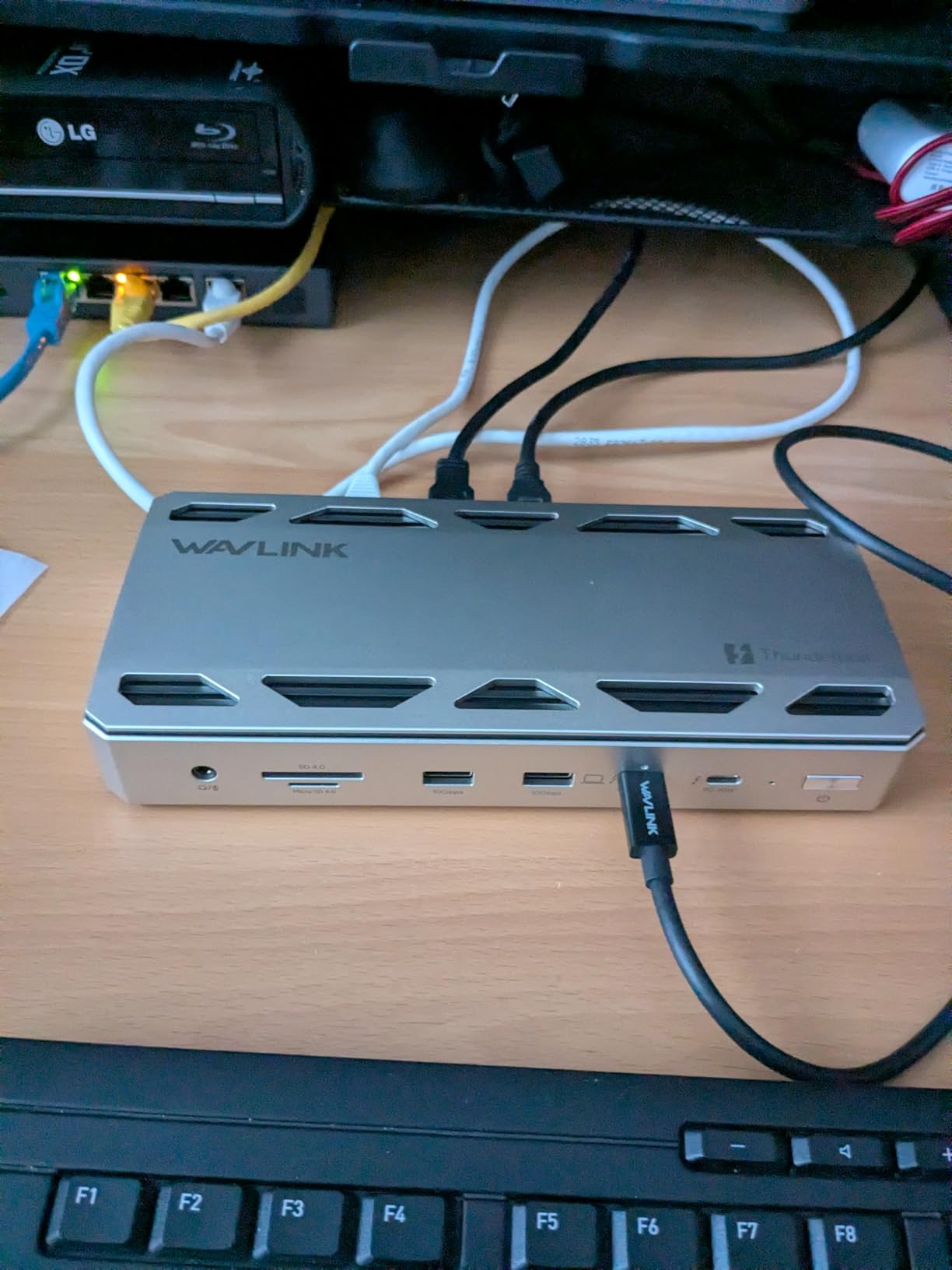 WAVLINK Thunderbolt 5 Dock, Intel Certified TB5 Docking Station, 120Gbps | Single 8K@144Hz, 140W PD, 2.5G Ethernet, 4xUSB-A 10Gb, SD 4.0, for Windows 11/Mac OS 14.6 or Later TB5/4 Laptops customer photo 2